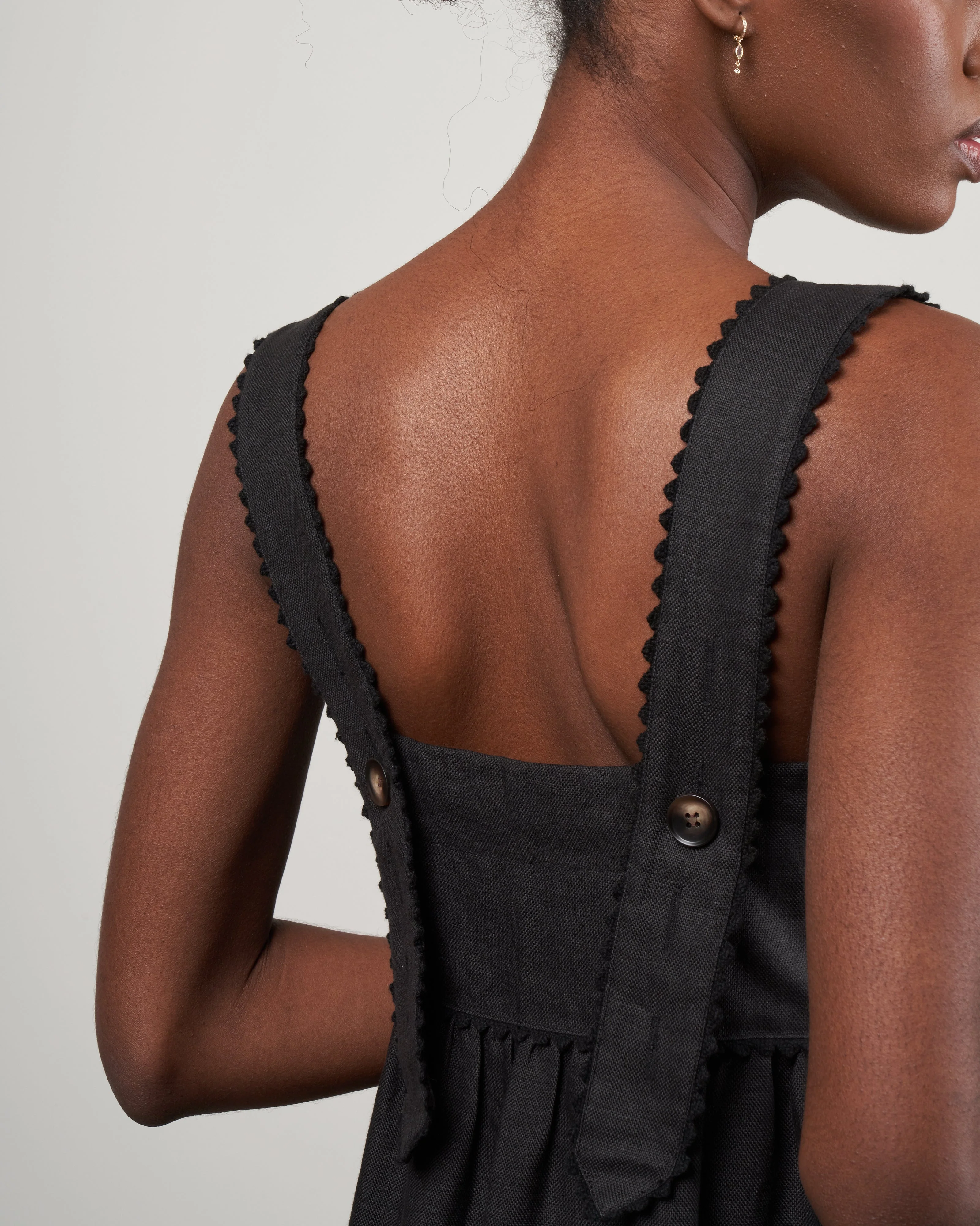 ali apron dress - black - Image 4