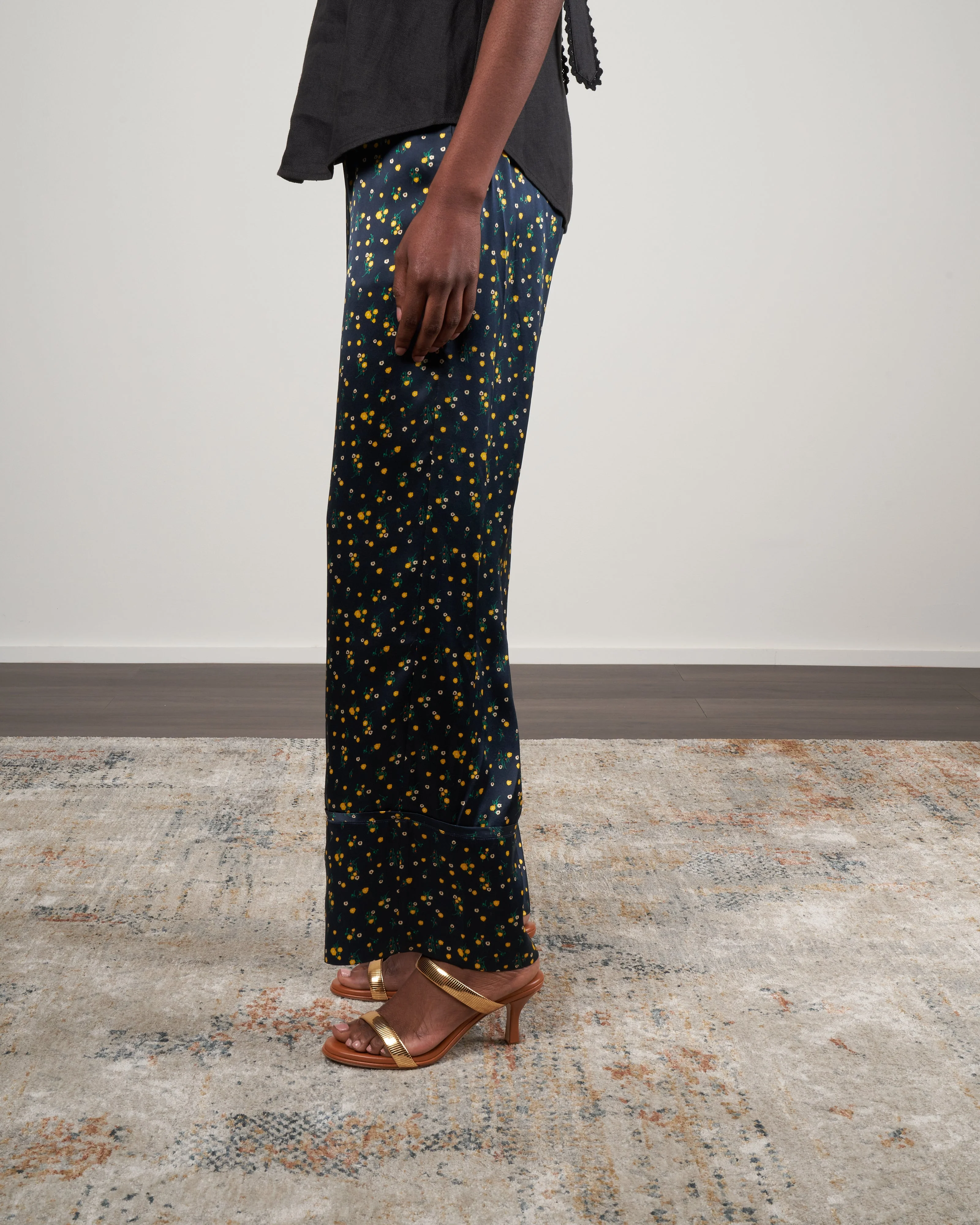bella relaxed pant - ditsy floral - Image 3