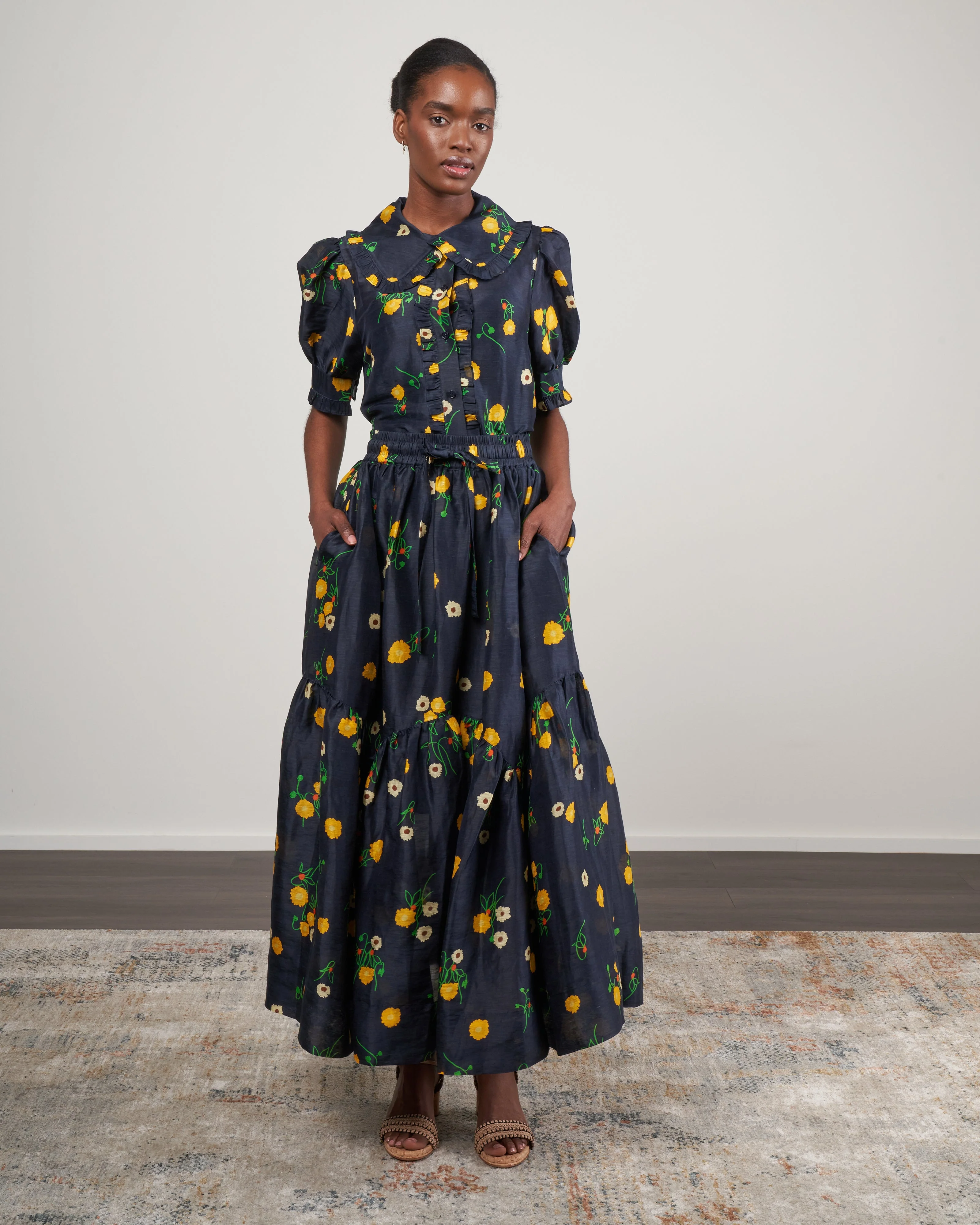 ketty maxi skirt - navy floral - Image 2