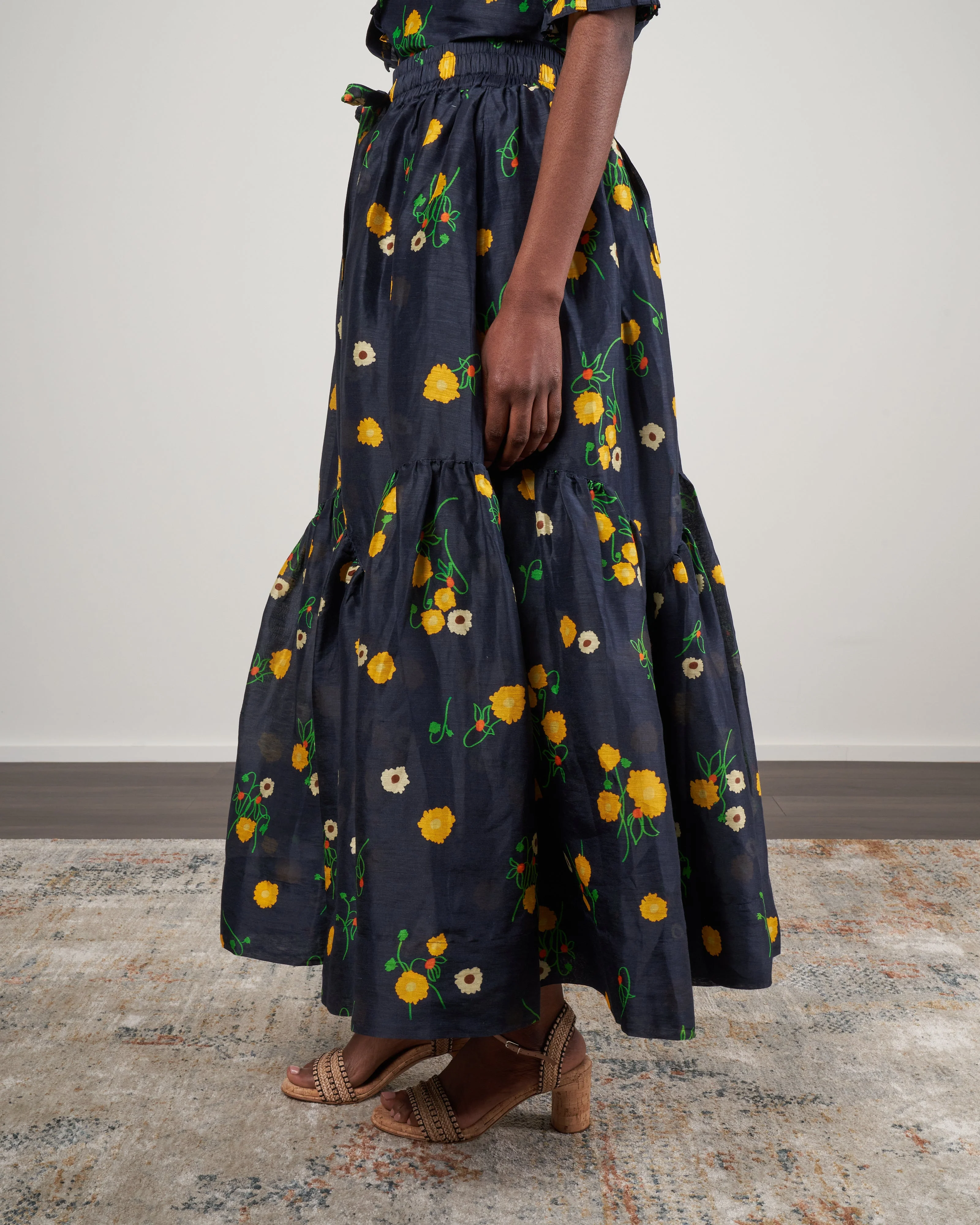 ketty maxi skirt - navy floral - Image 3