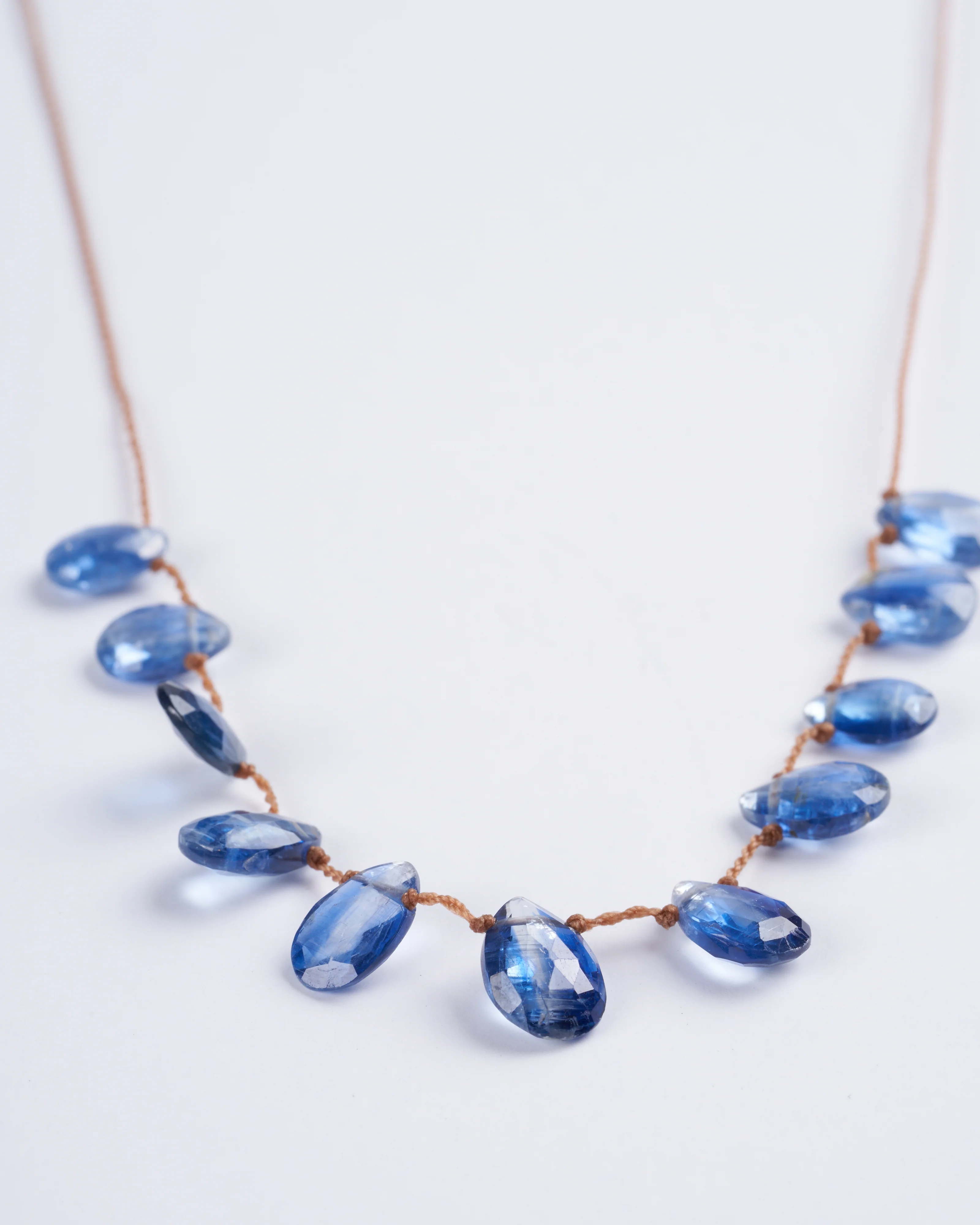 11 stone kyanite tassel necklace - stone - Image 2