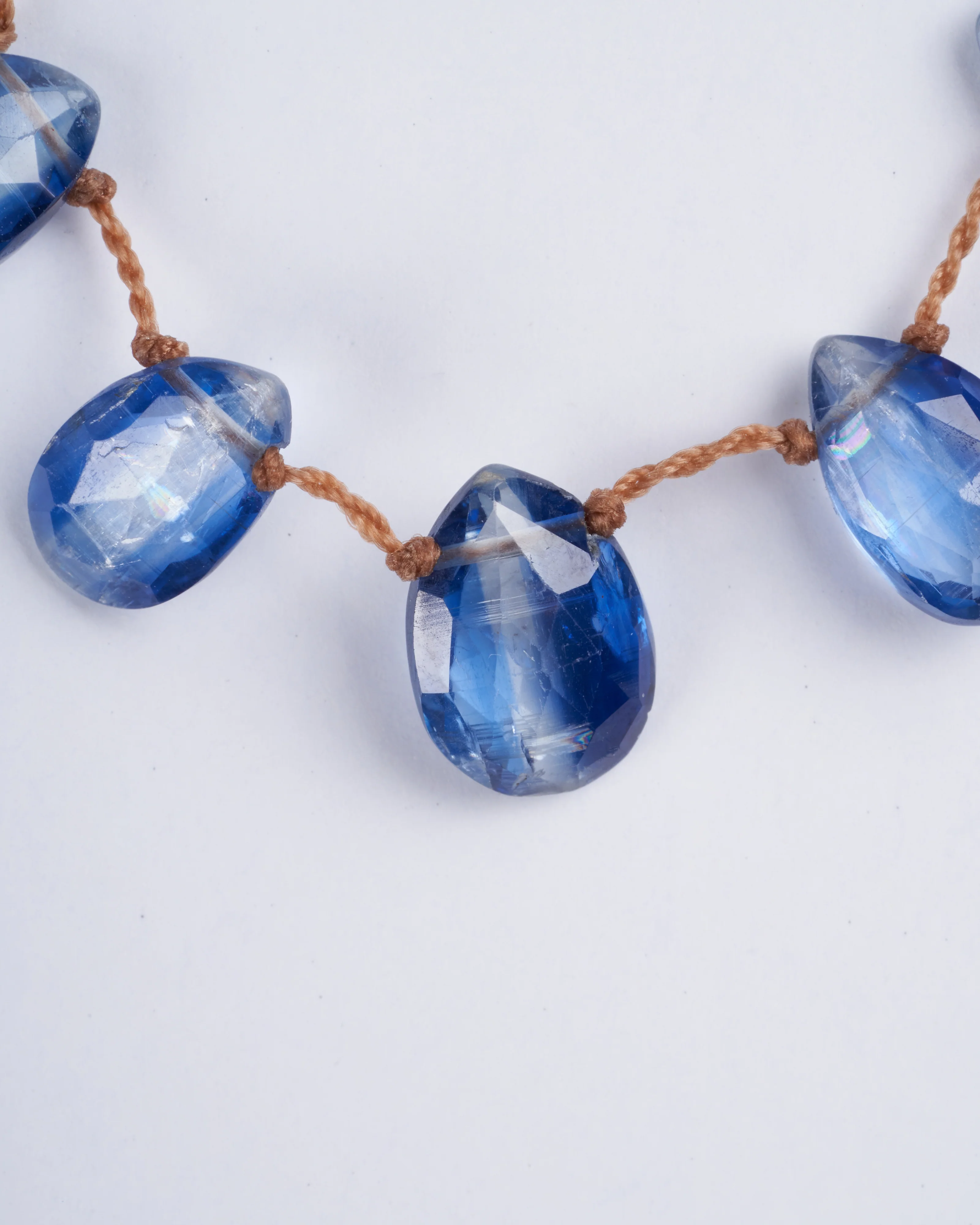 11 stone kyanite tassel necklace - stone - Image 3