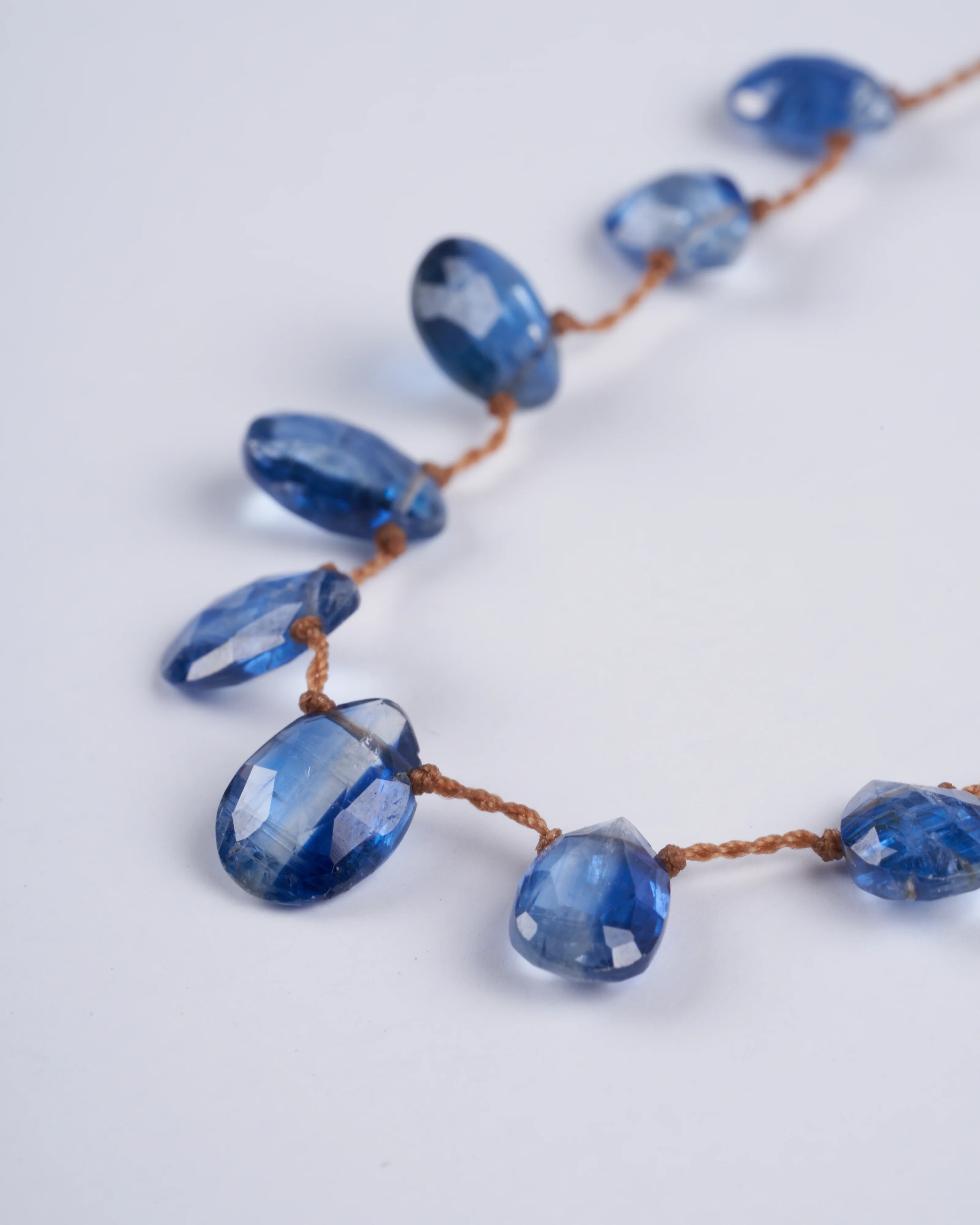 11 stone kyanite tassel necklace - stone - Image 4