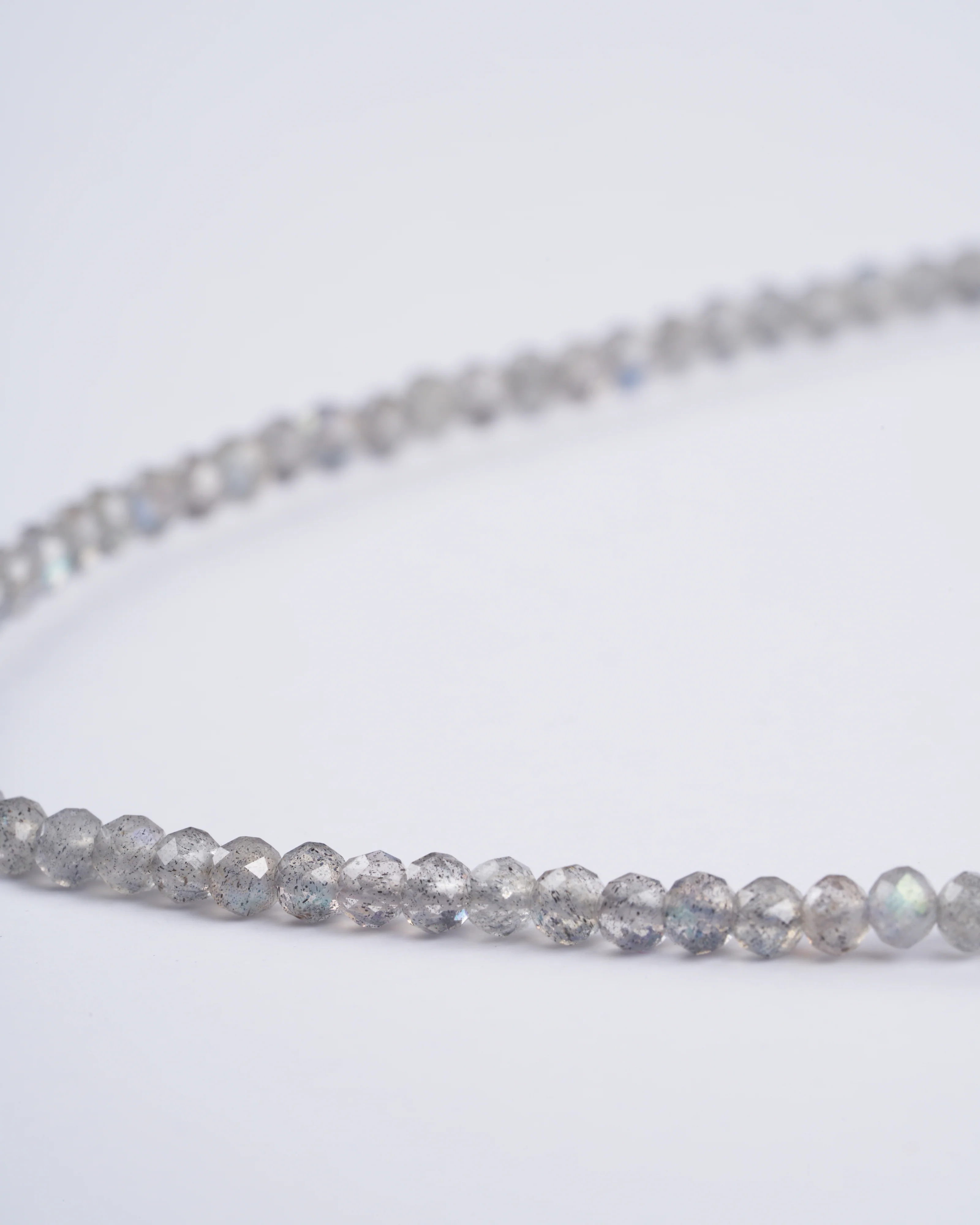 15" unknotted labradorite necklace w/ 9k clasp - stone - Image 3