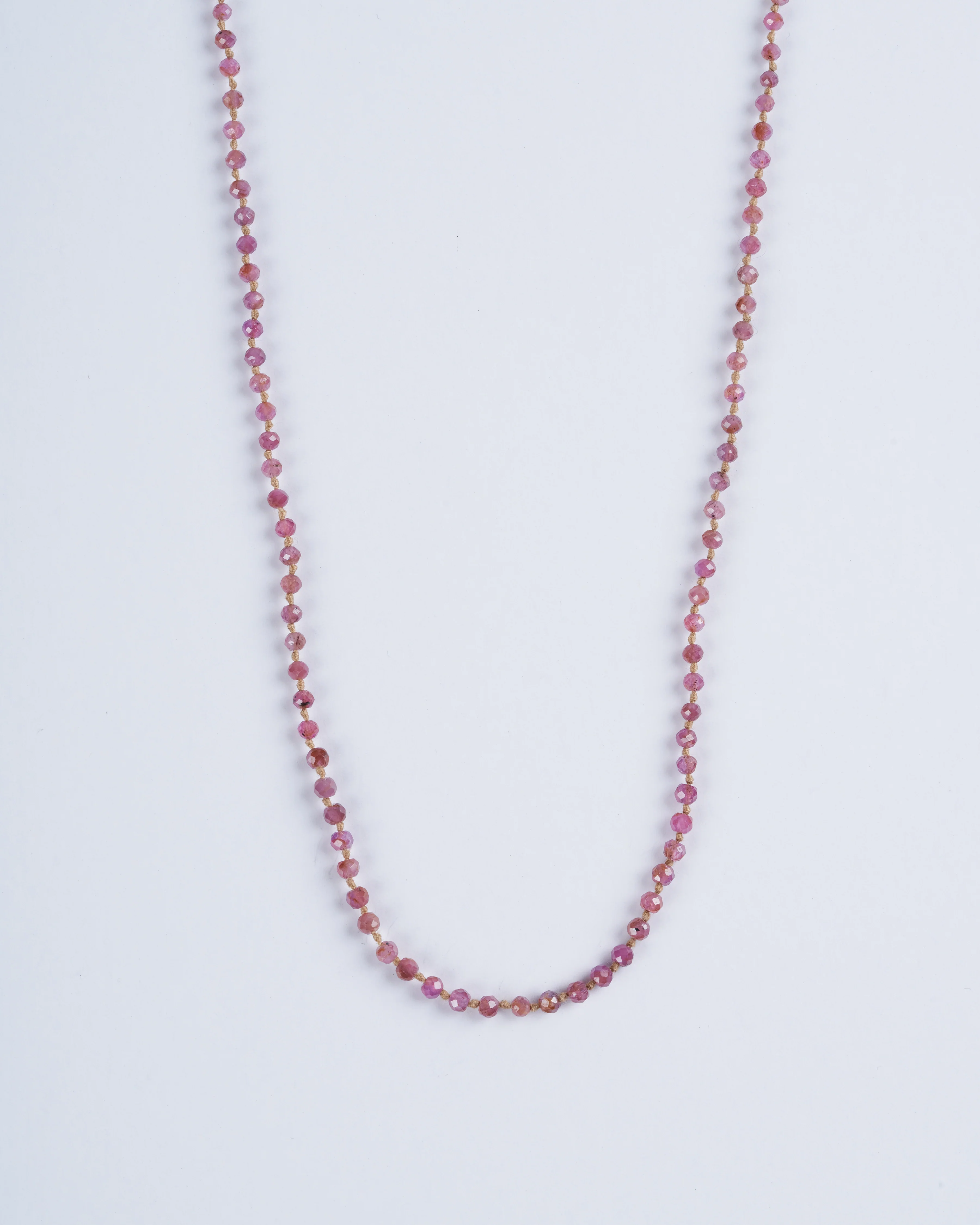 1mm pink sapphire necklace w/ 9k gold closure - Image 3