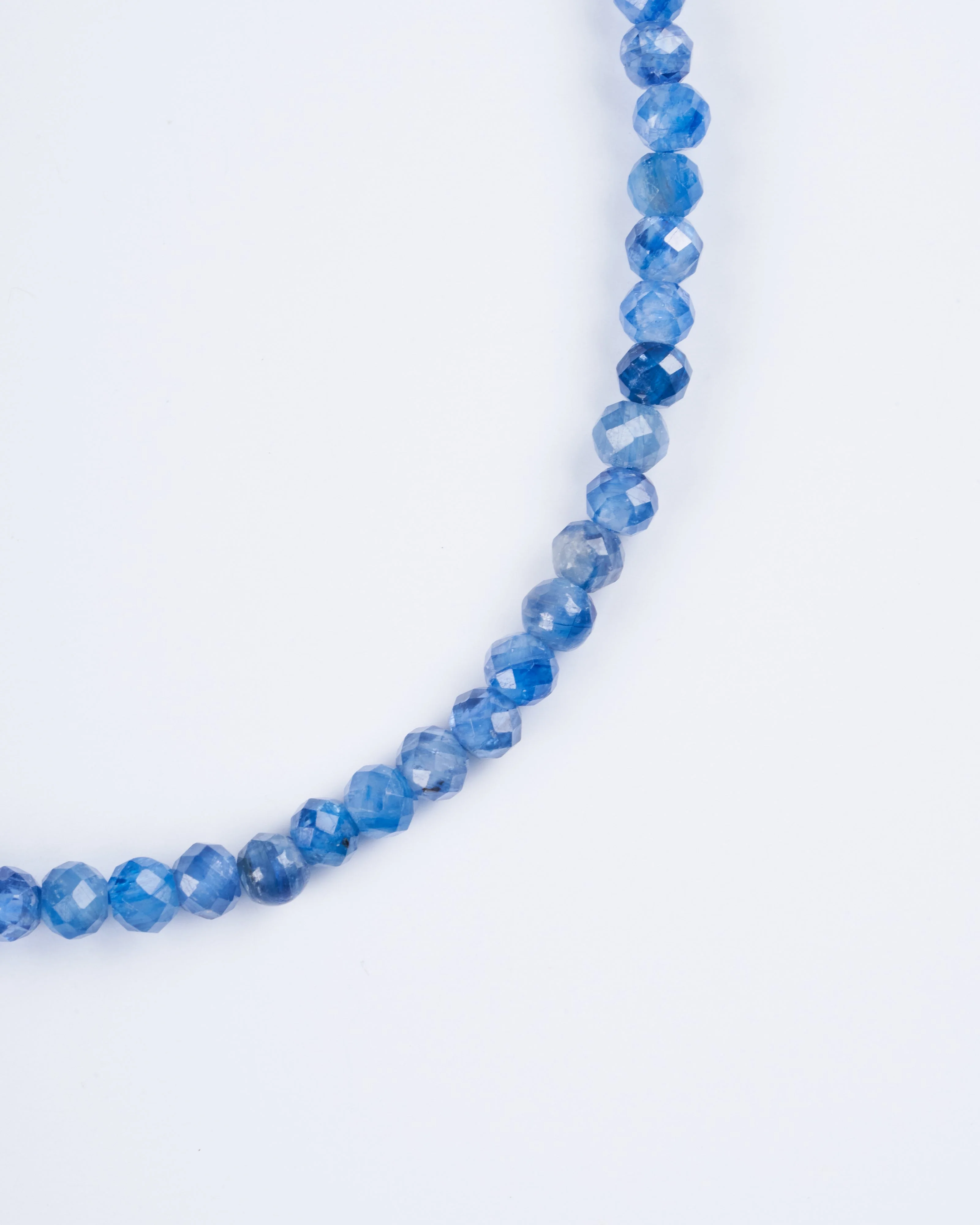 2mm unknotted kyanite bracelet w/ 9k clasp - stone - Image 4