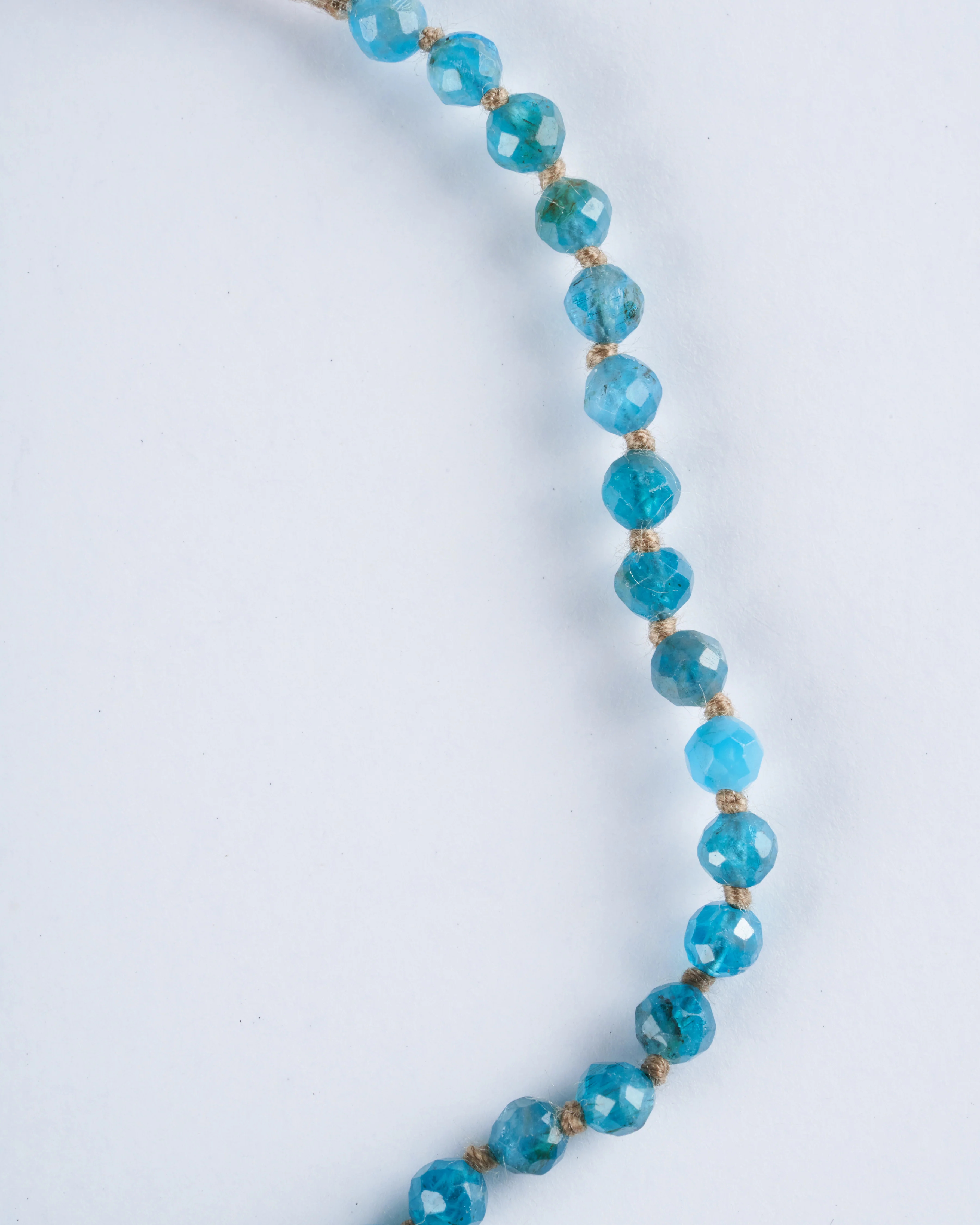 apatite button bracelet - Image 2