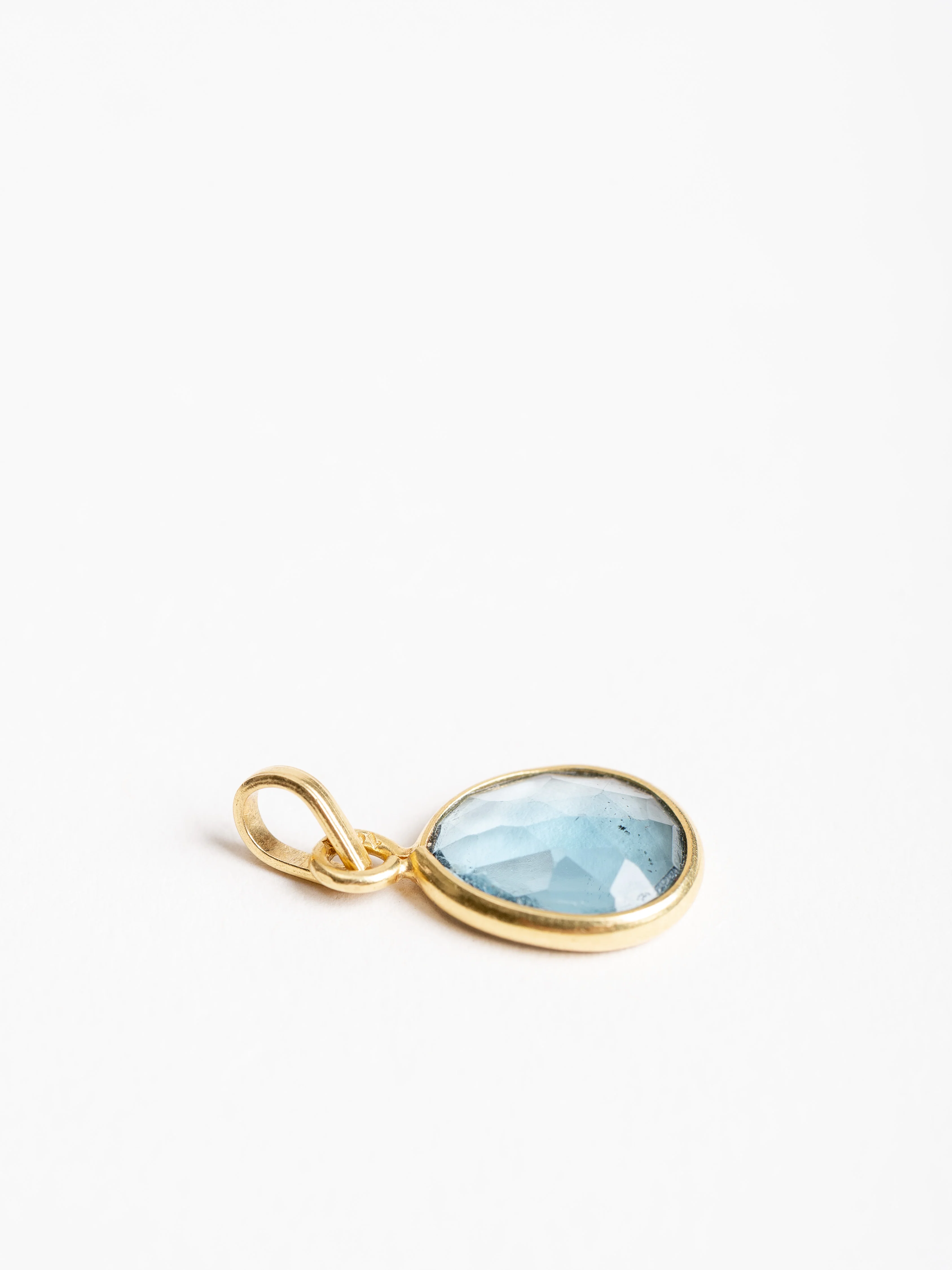 blue topaz pendant - Image 2