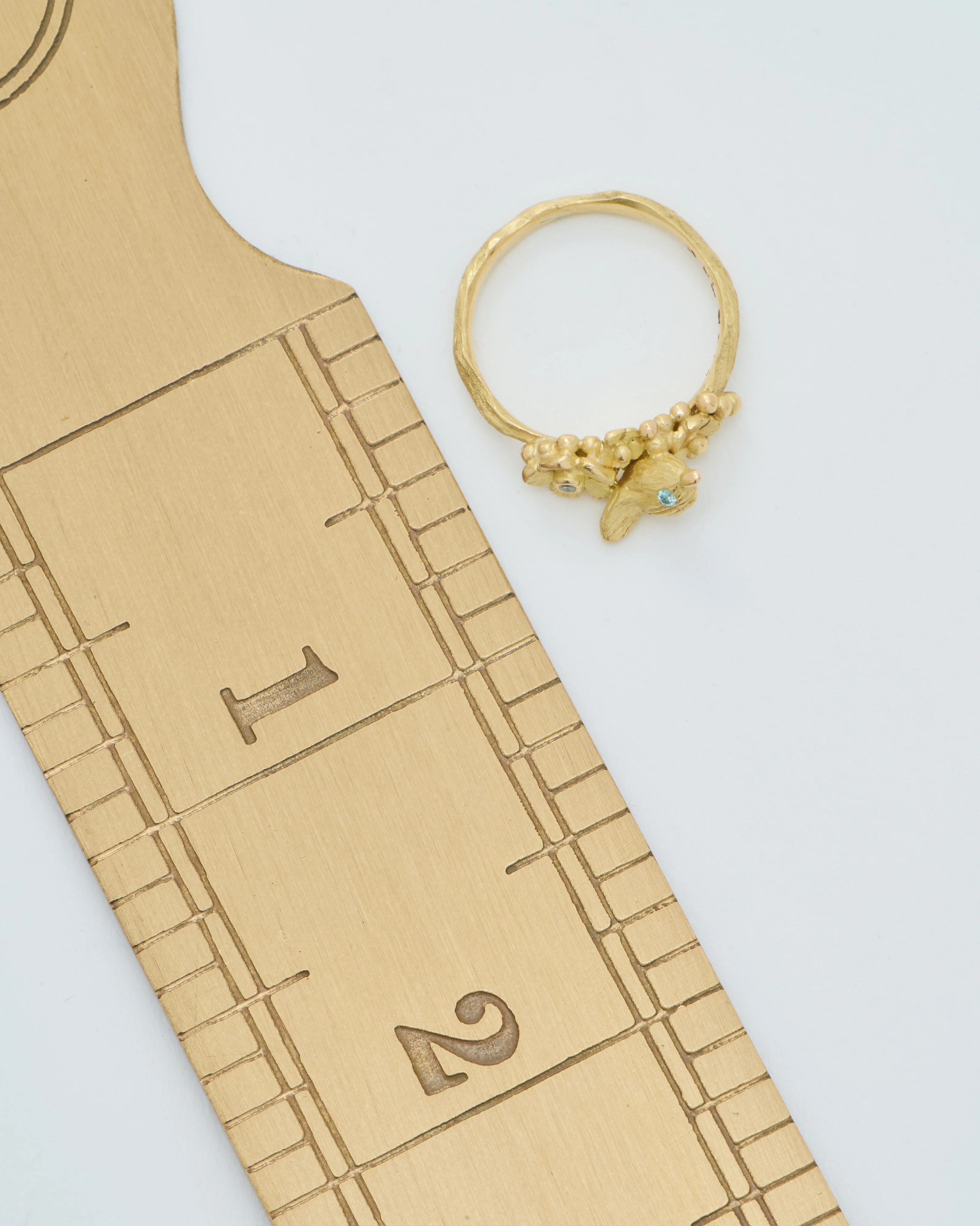 18k gold ring with bird - Image 8