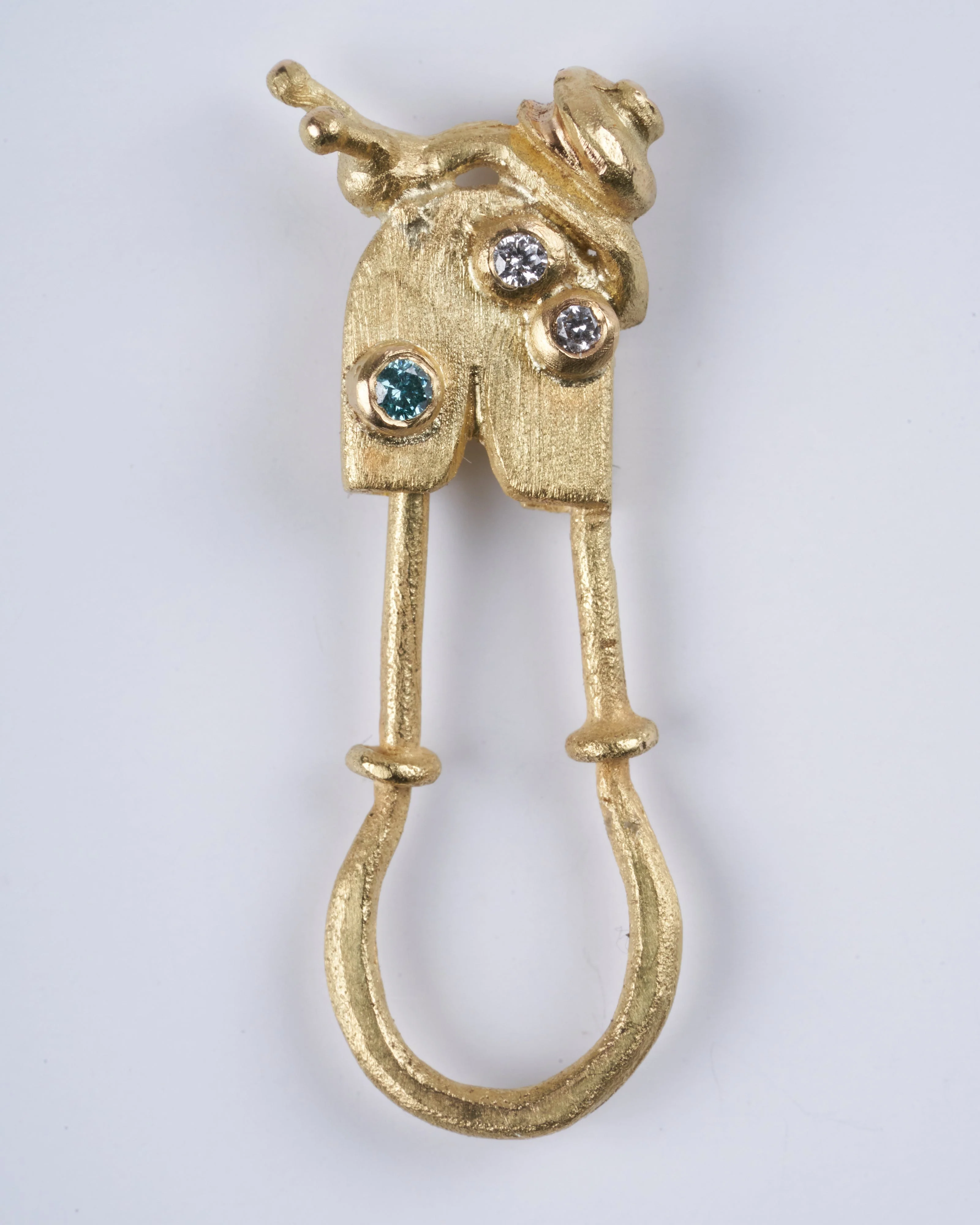 18k gold safety pin with snail and colored diamonds - gold - Image 4