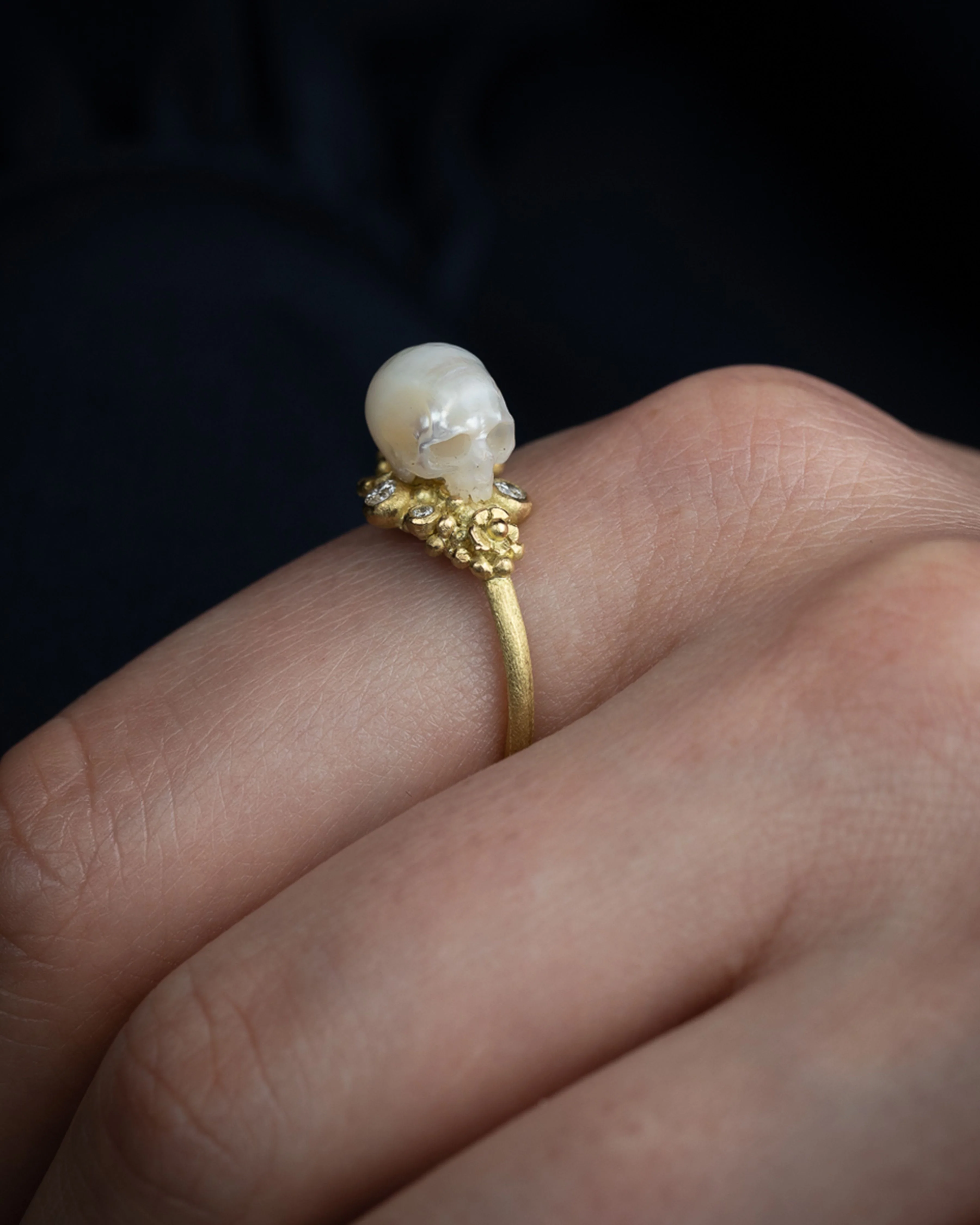 one-of-a-kind japanese hand carved pearl skull ring - Image 2