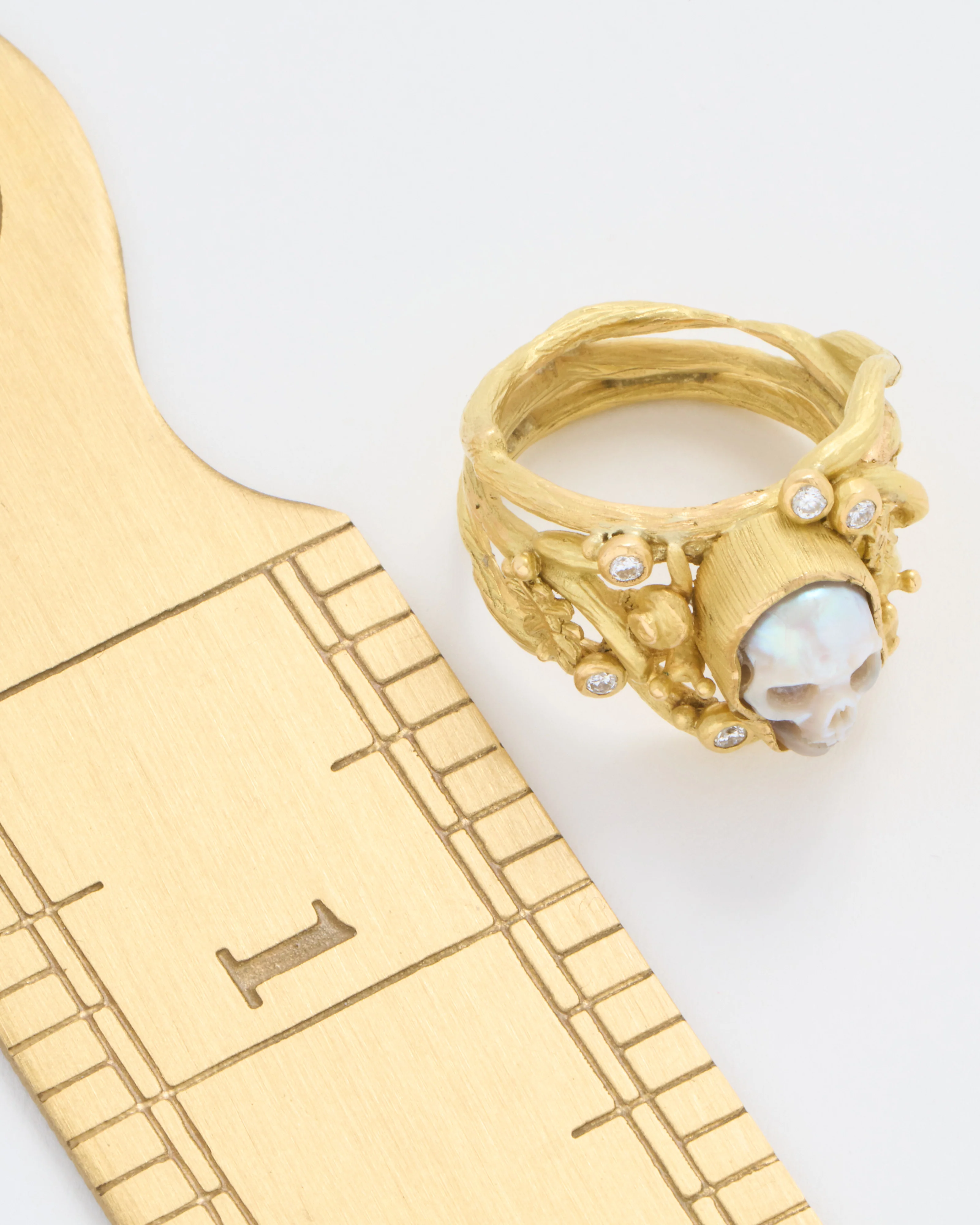 carved pearl fairy skull ring - Image 10