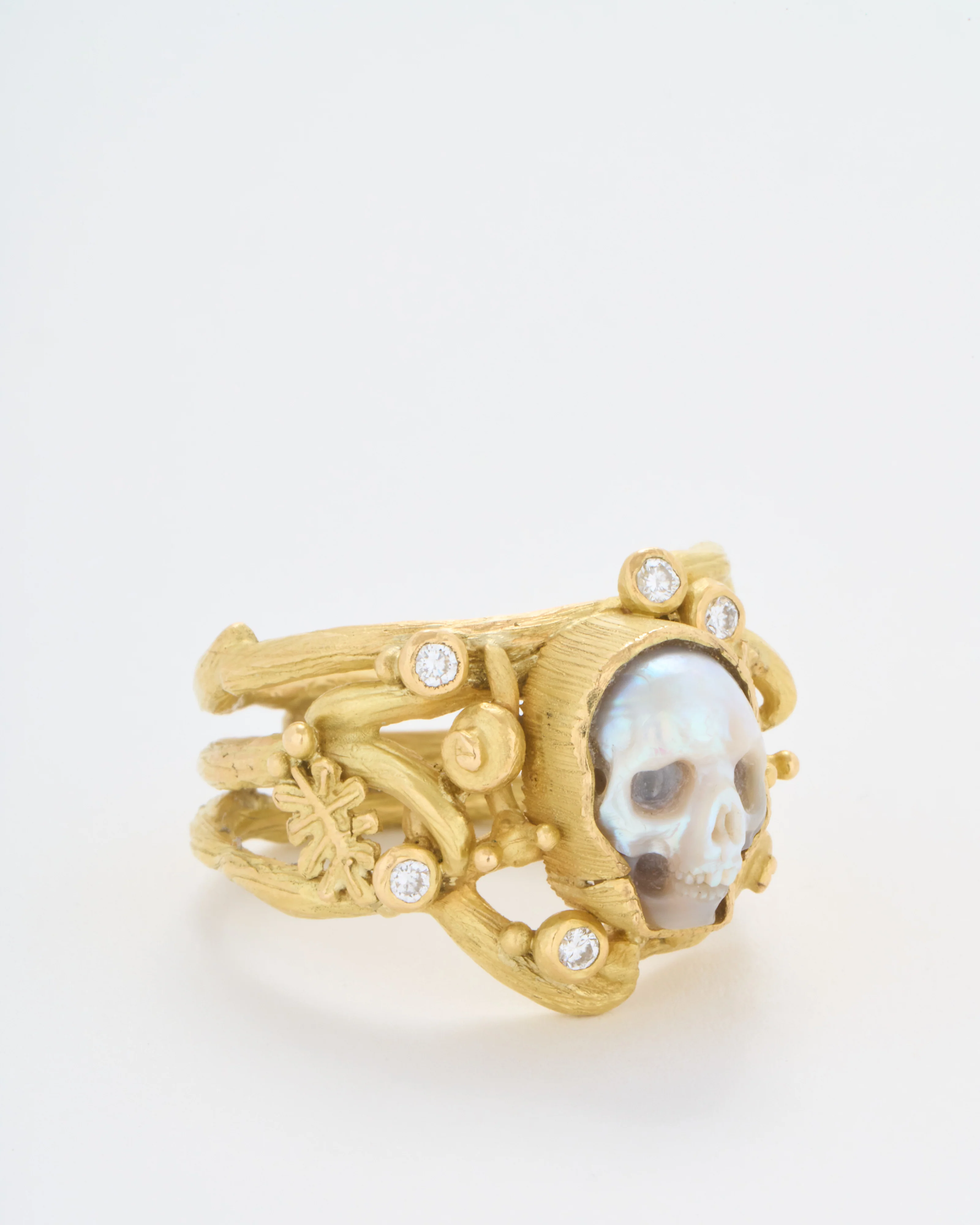 carved pearl fairy skull ring - Image 3