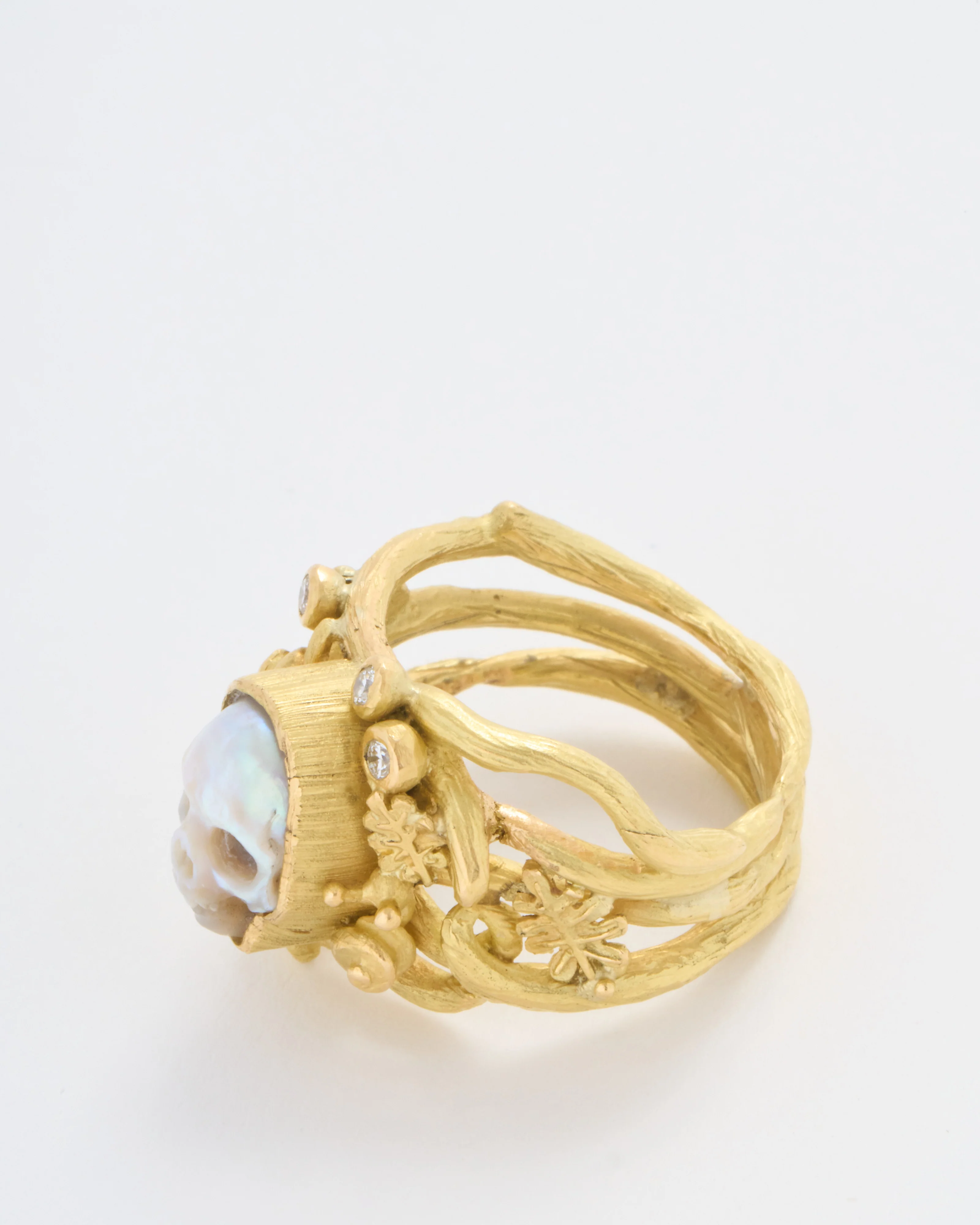 carved pearl fairy skull ring - Image 6