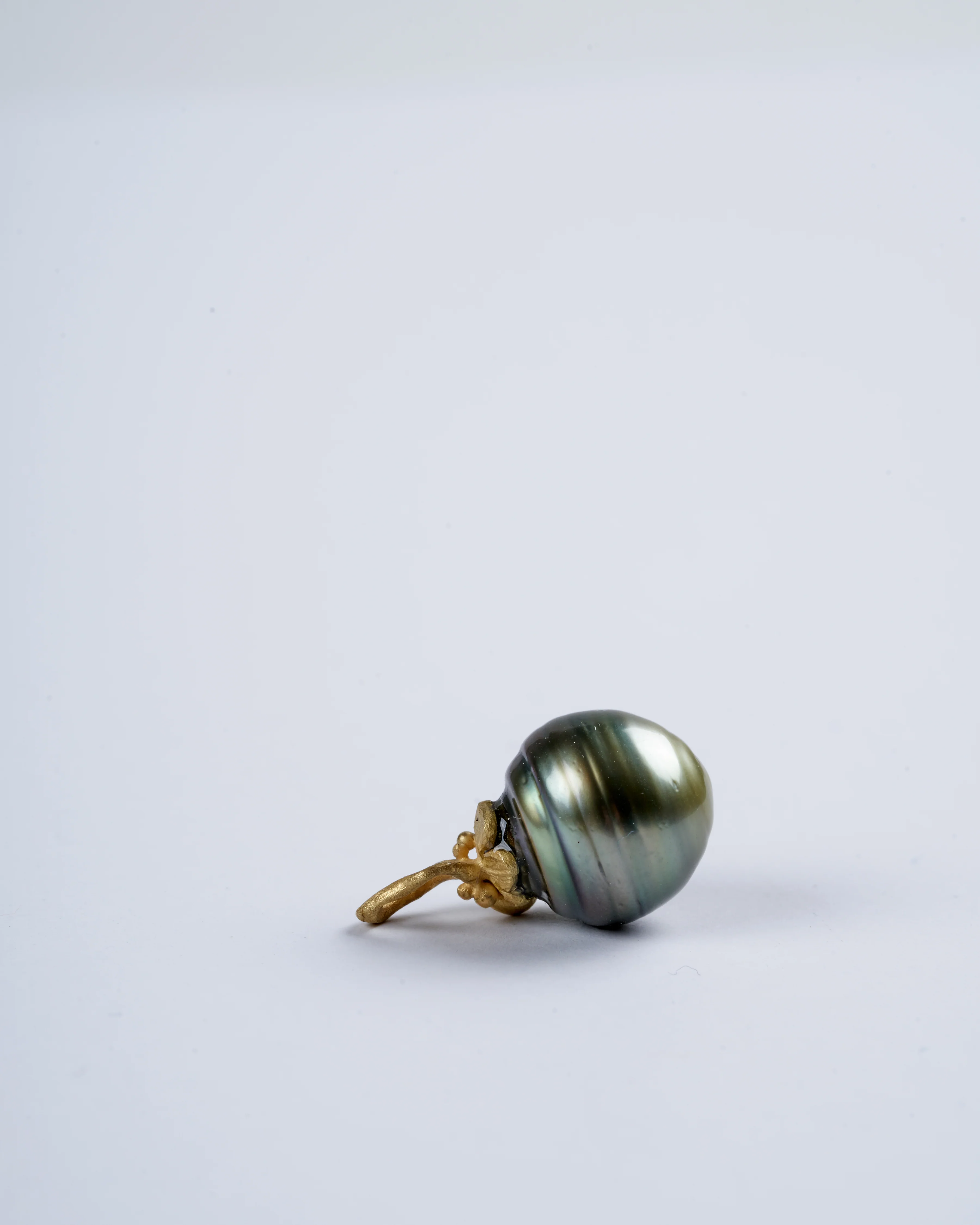 circle pearl with diamond - tahitian pearl - Image 3