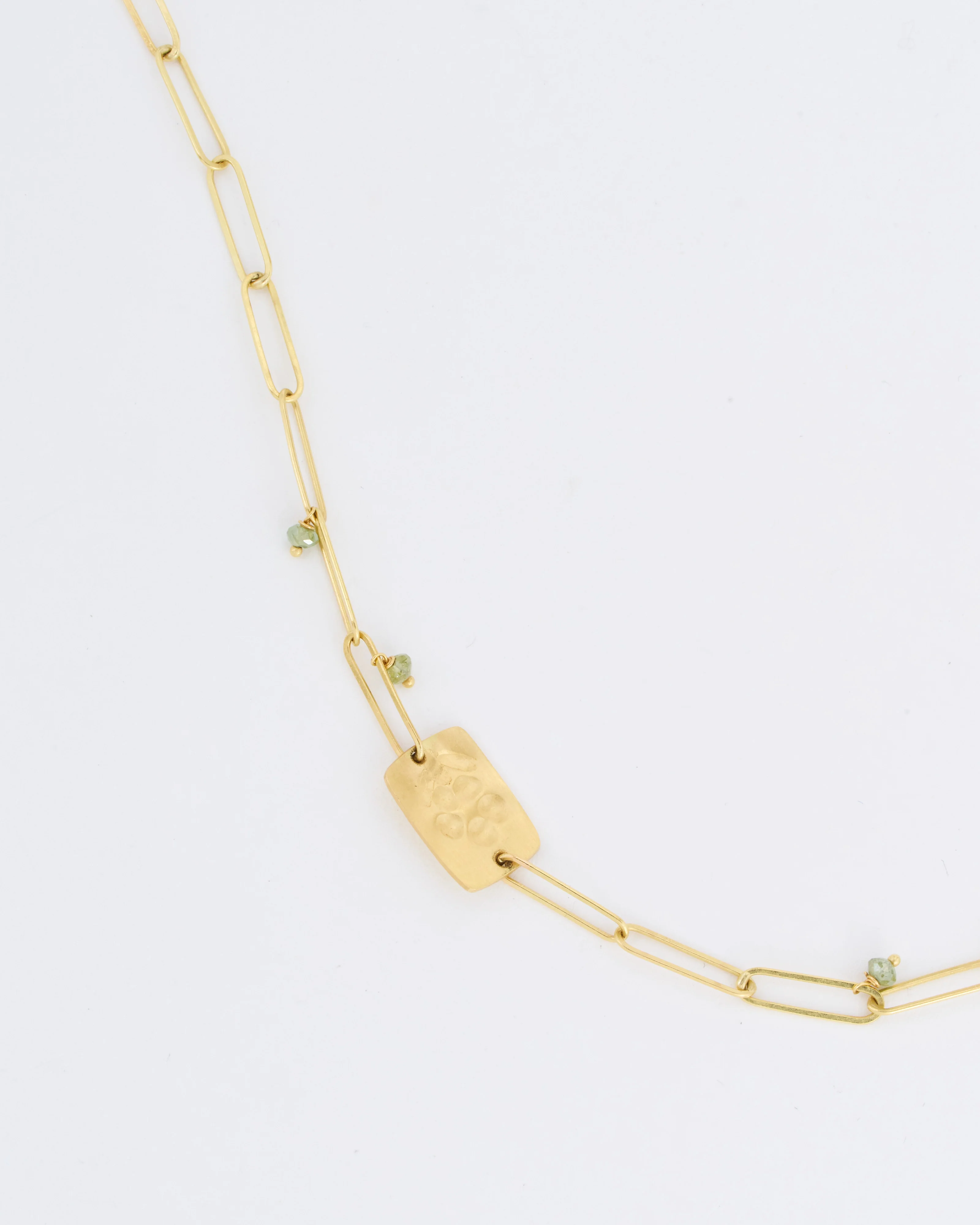 gold chain necklace with green diamonds - Image 6