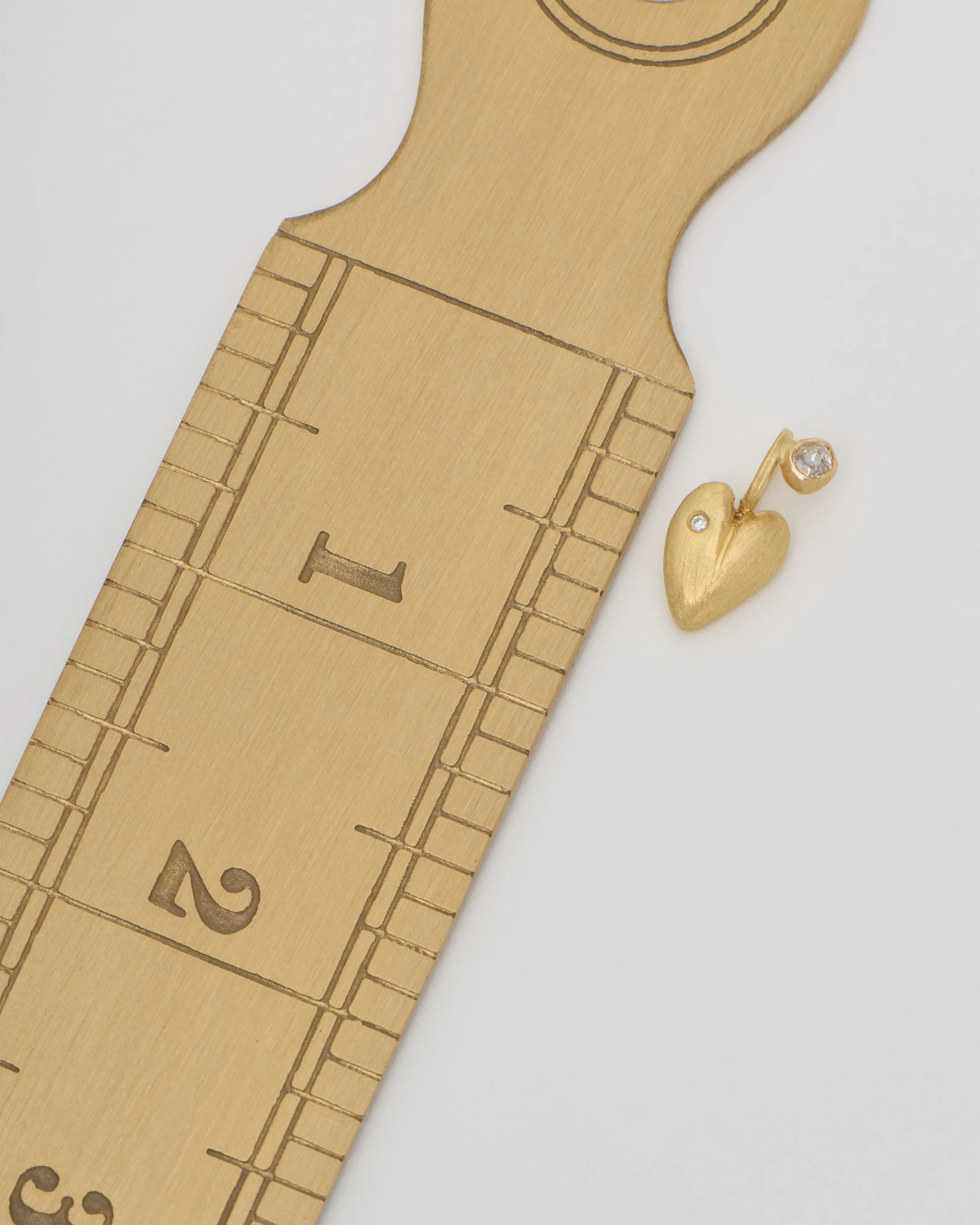 gold heart pendant - Image 5