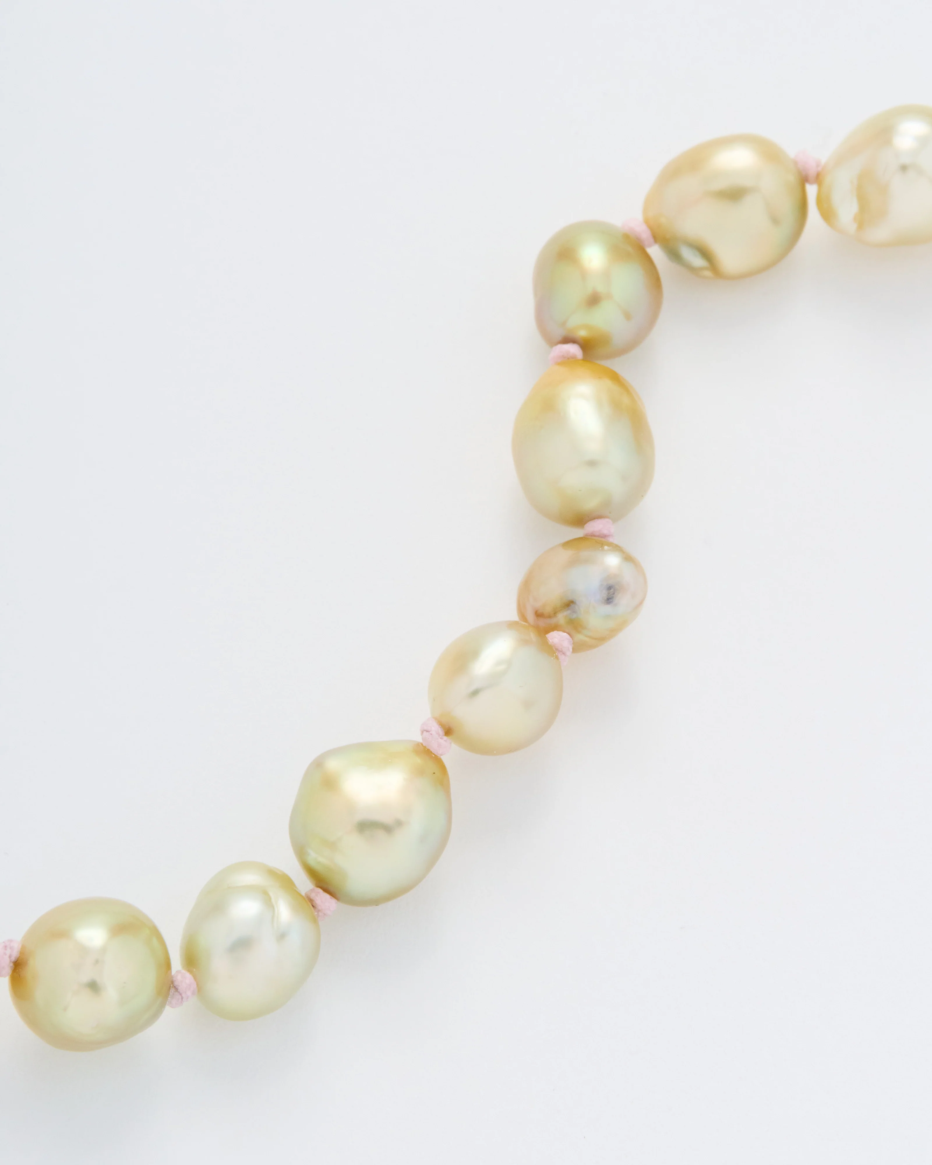 pearl necklace with flower and diamonds - Image 5