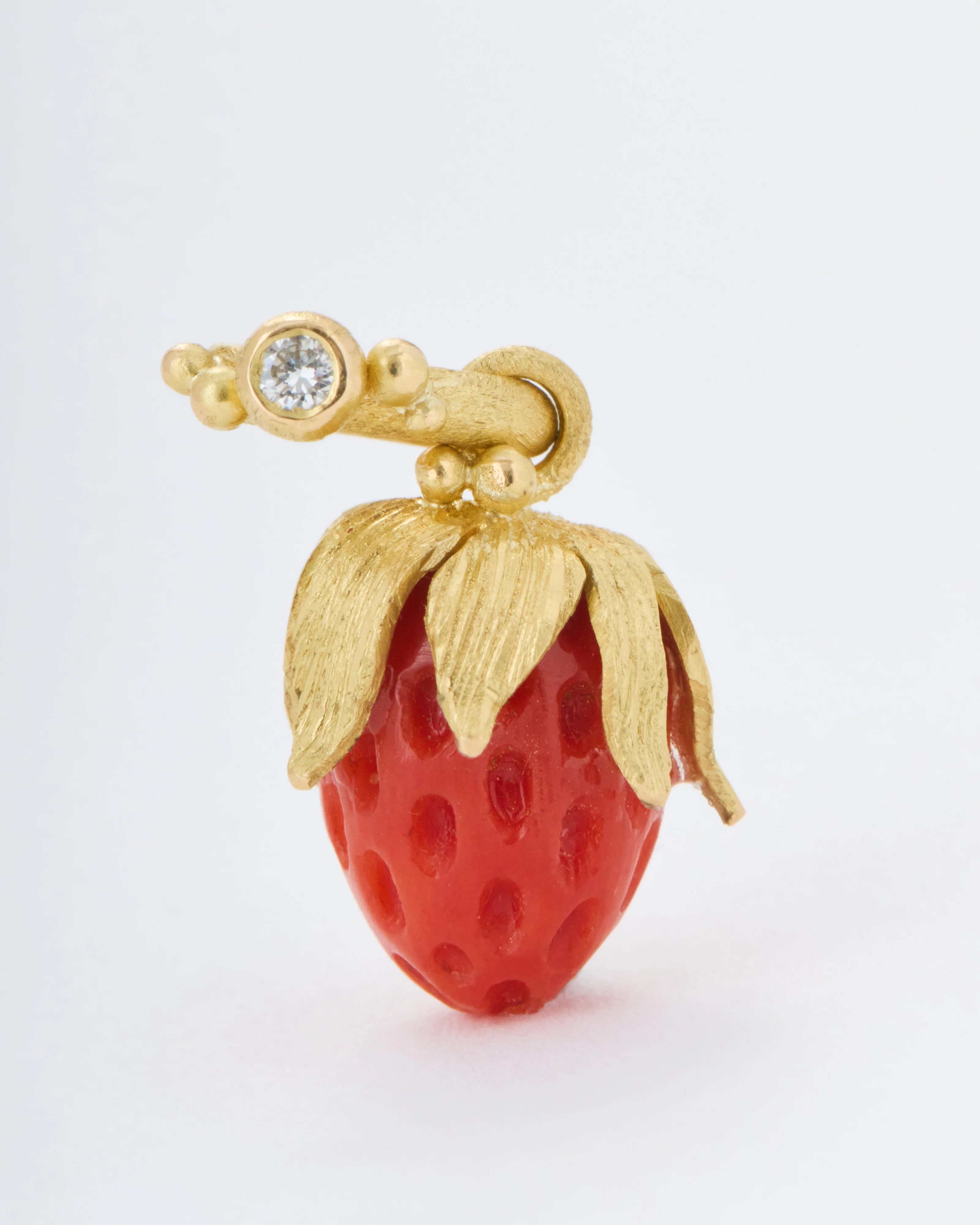 small strawberry pendant with diamond bale - Image 4
