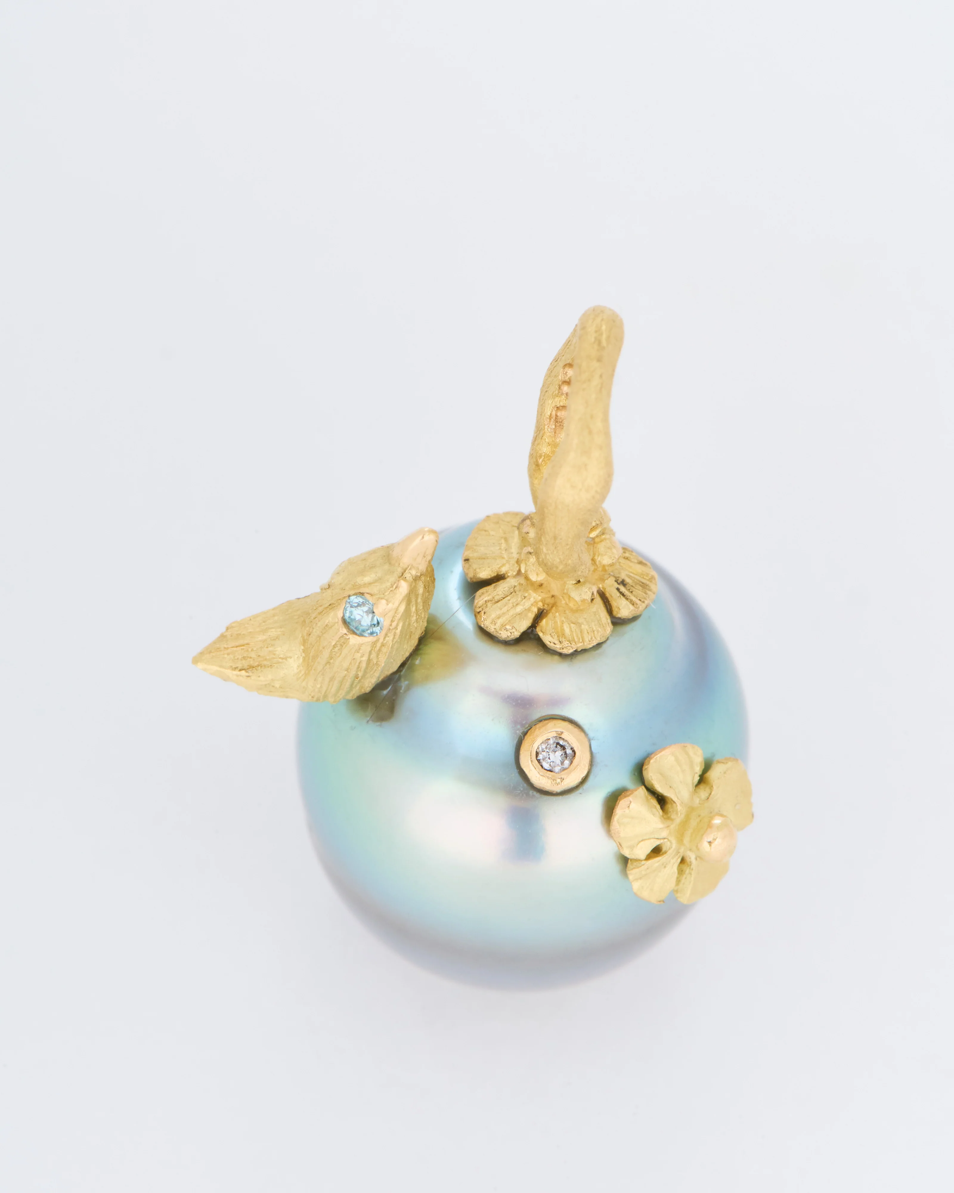small tahitian pearl pendant with bird - Image 2