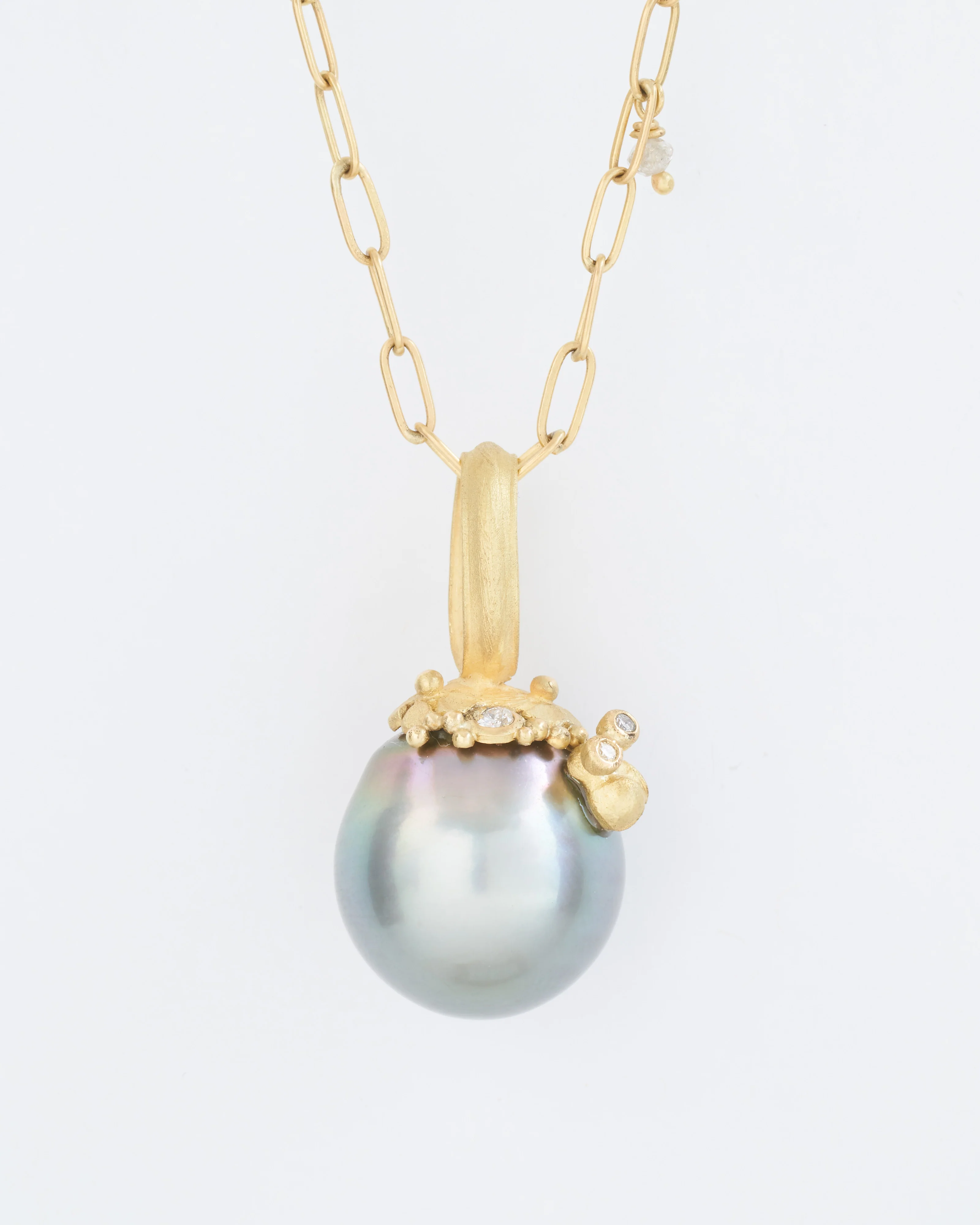 tahiti pearl pendant with flower and diamonds - Image 2