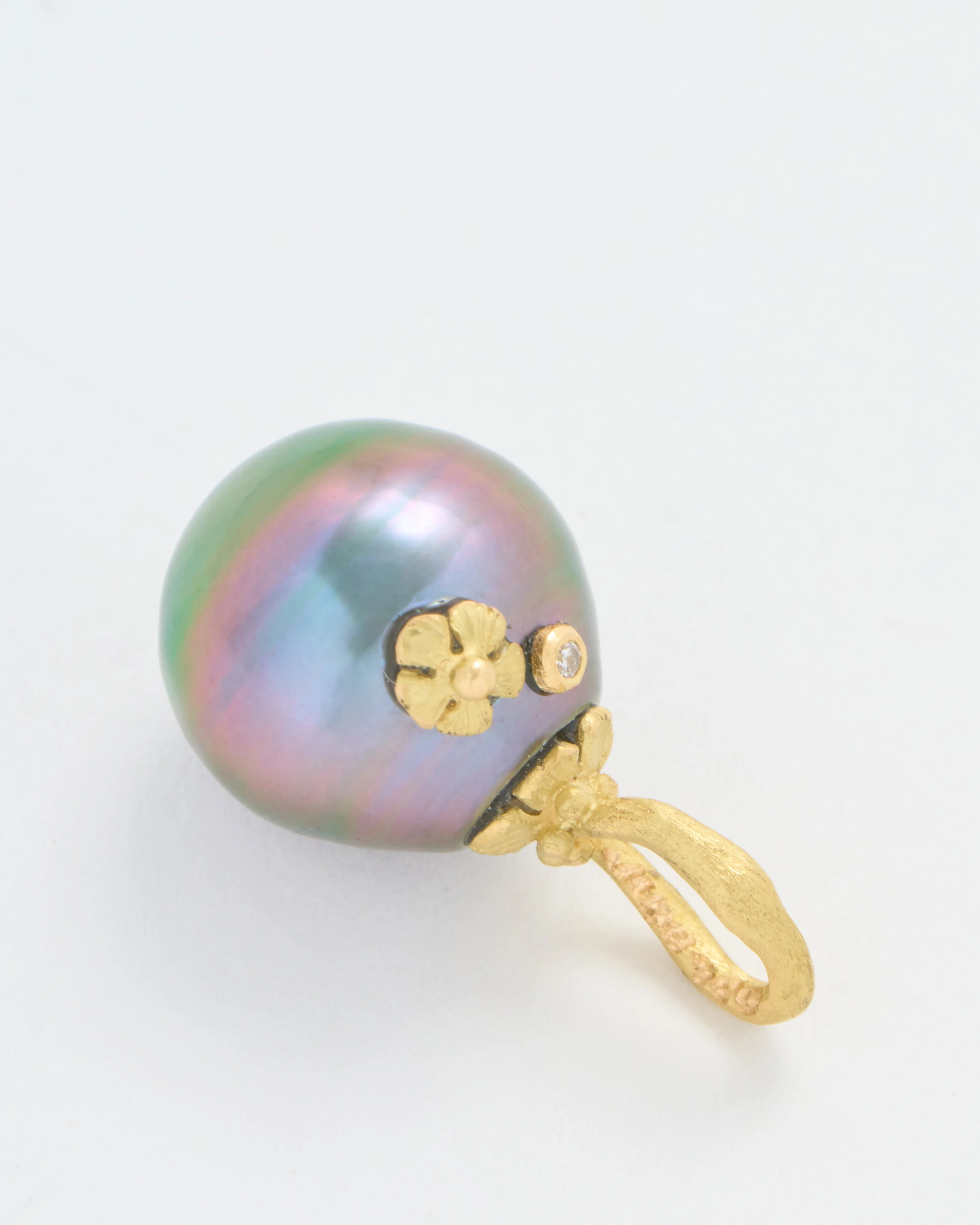 tahitian pearl with flowers and white diamond - Image 3