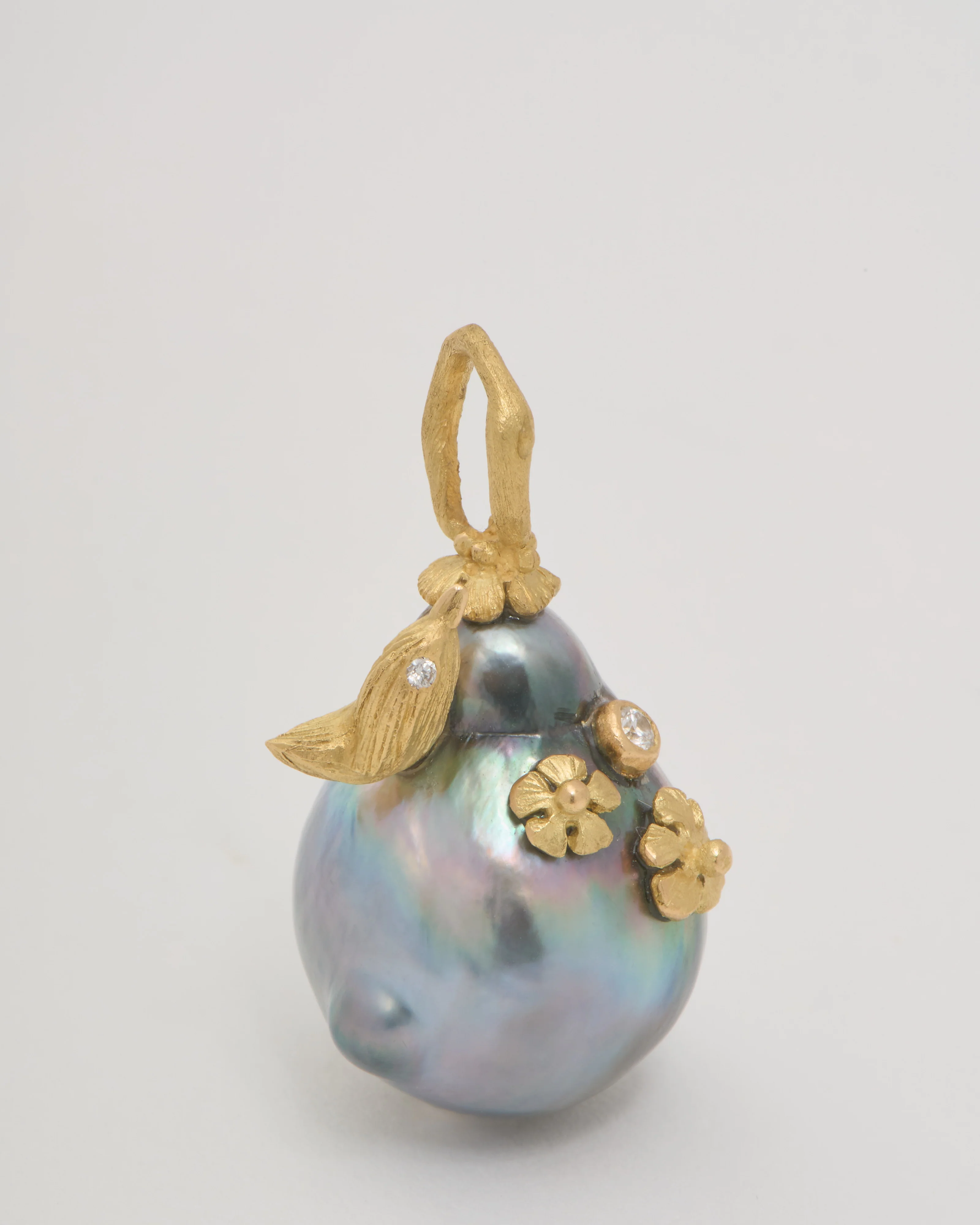 tahitian pearl pendant with bird and flowers - Image 5