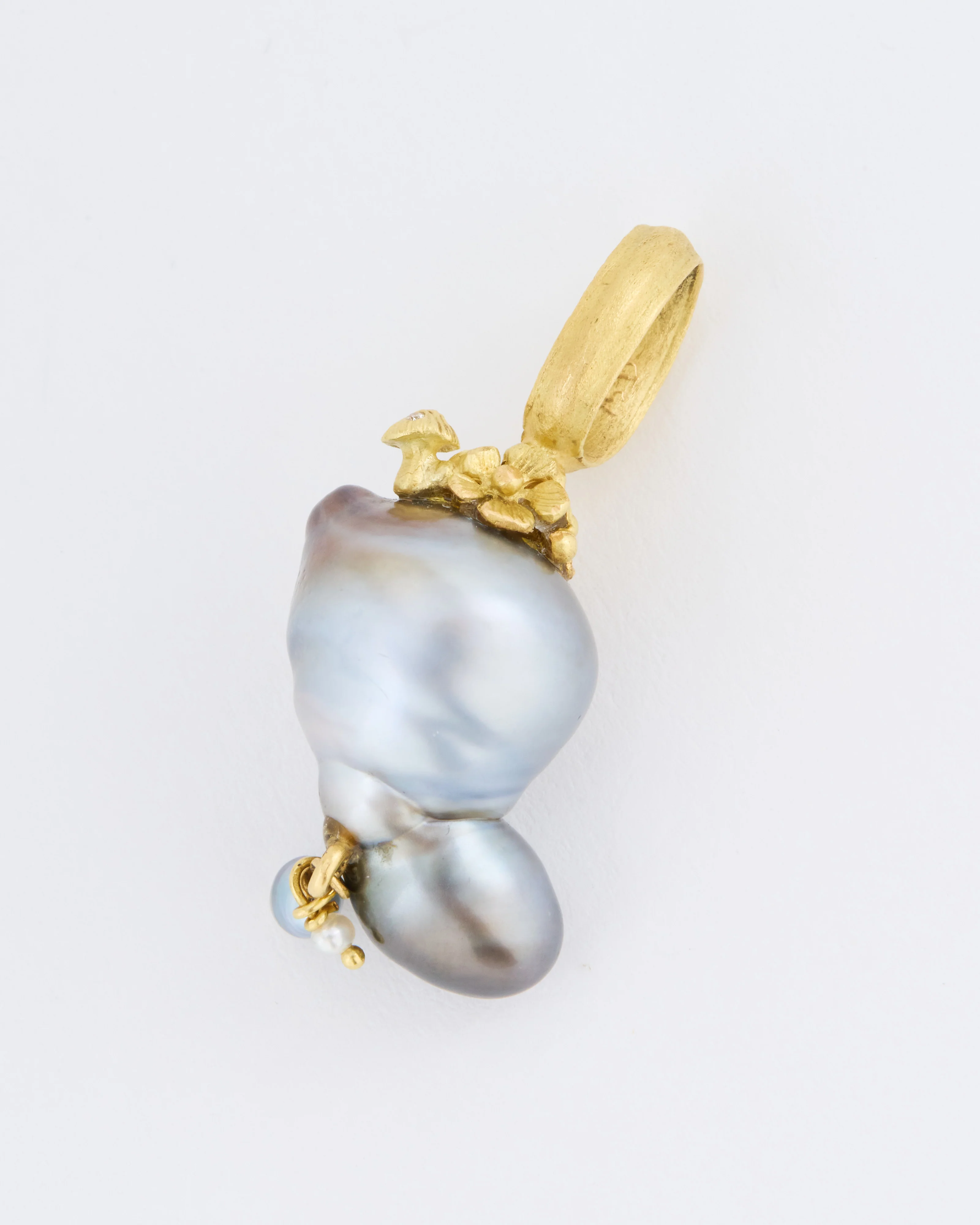 tahitian pearl pendant with pearl dangles - Image 4