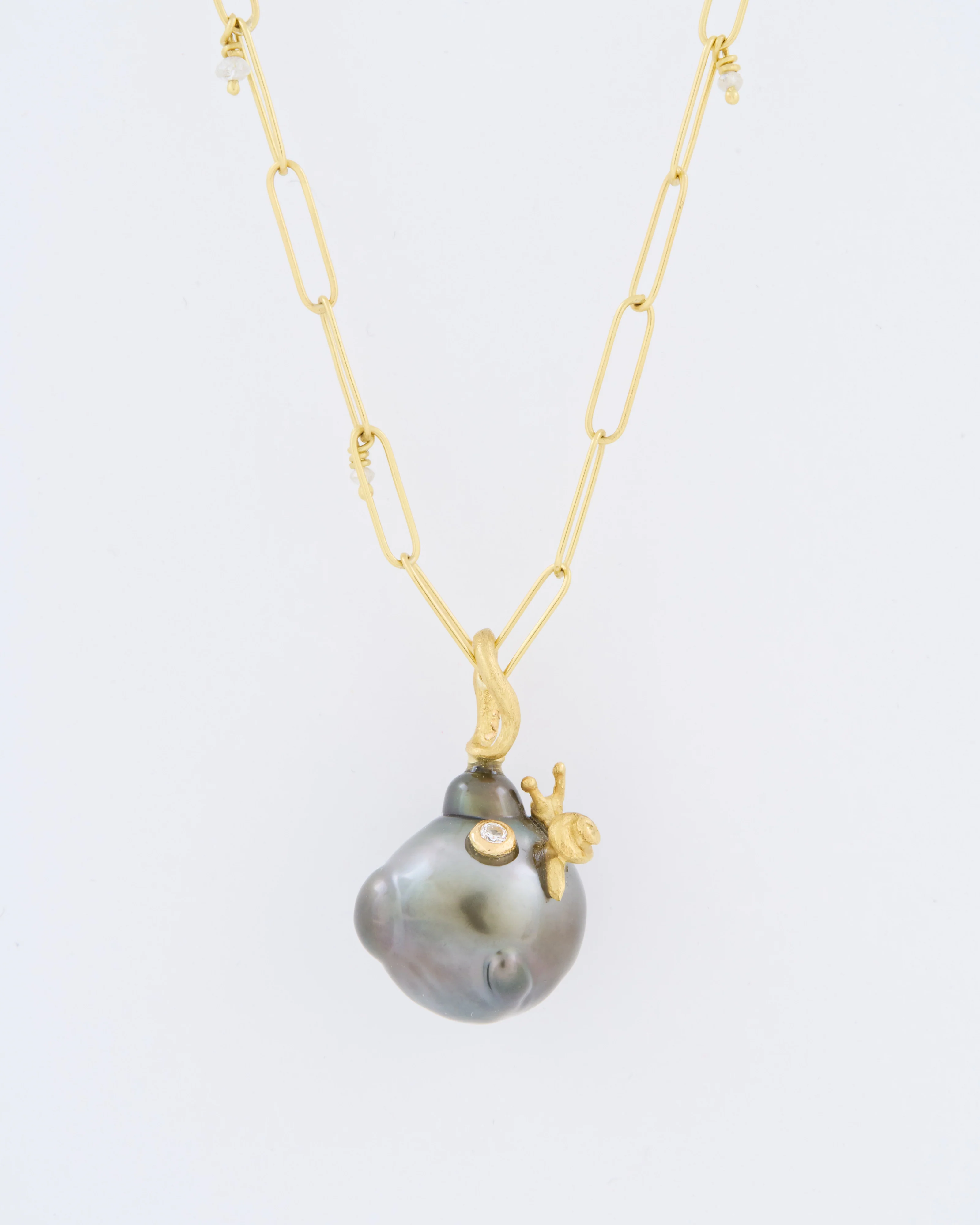 tahitian pearl pendant with snail and diamond - Image 4