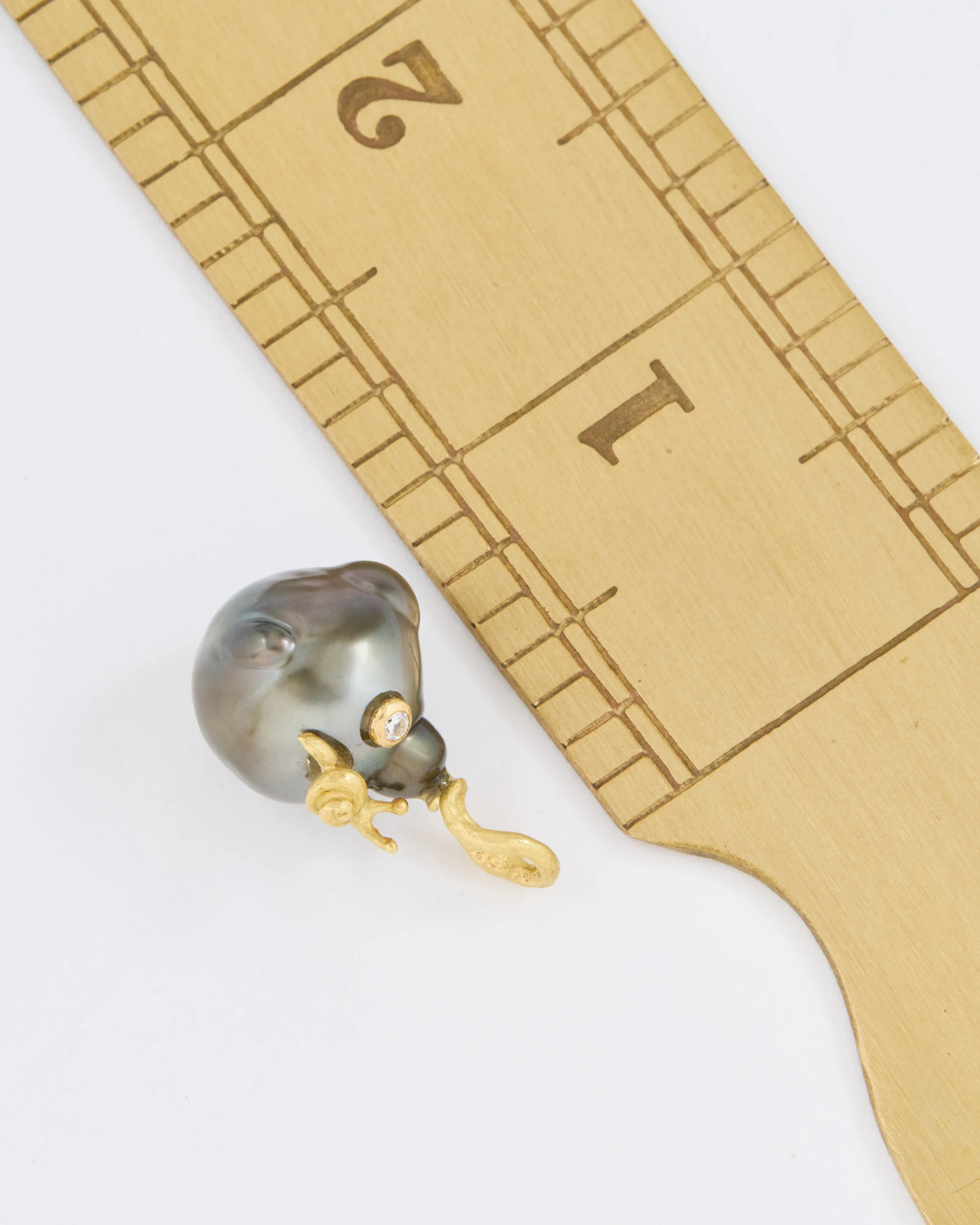 tahitian pearl pendant with snail and diamond - Image 5