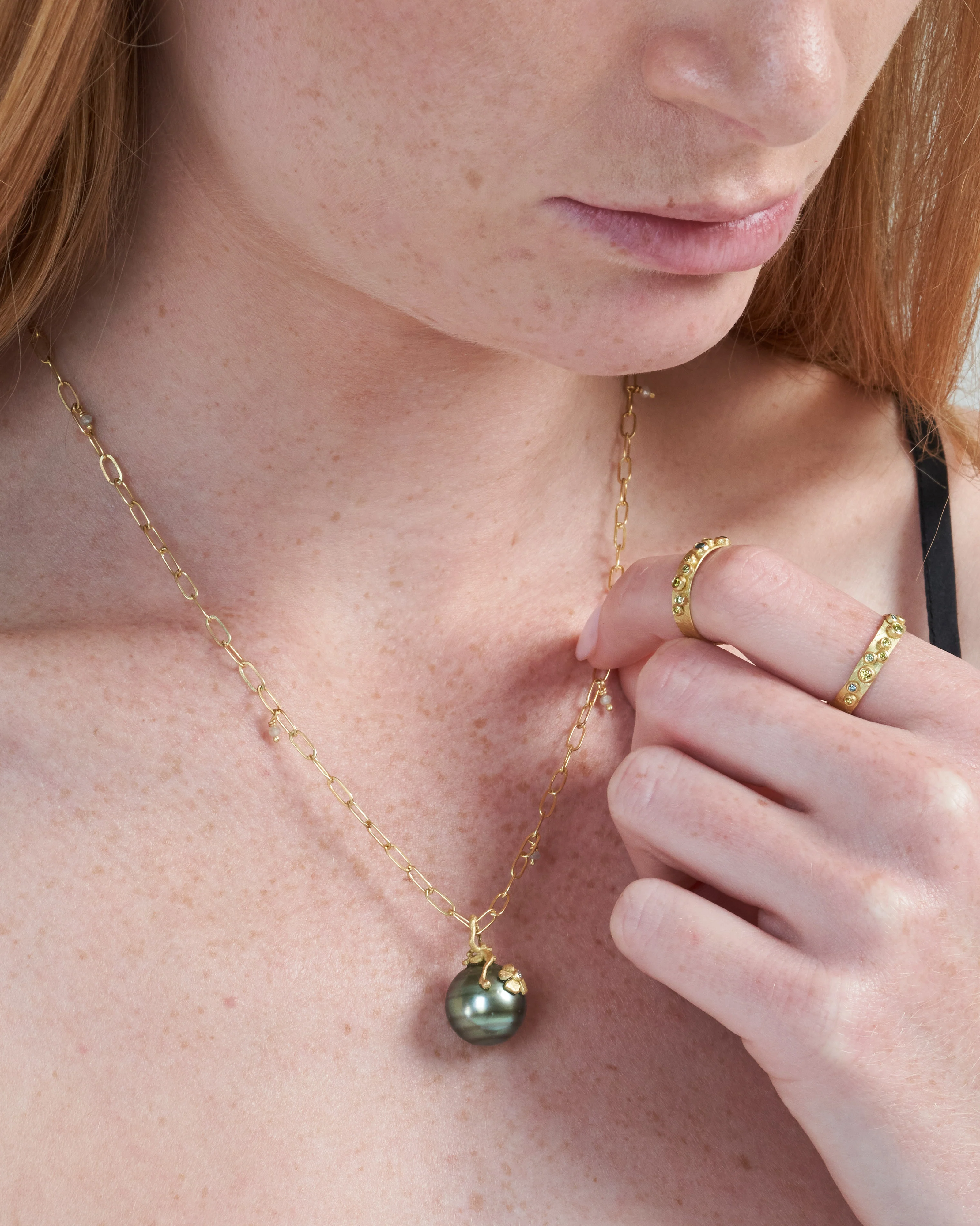 tahitian pearl with tendril, flower and diamond - green/gold - Image 2