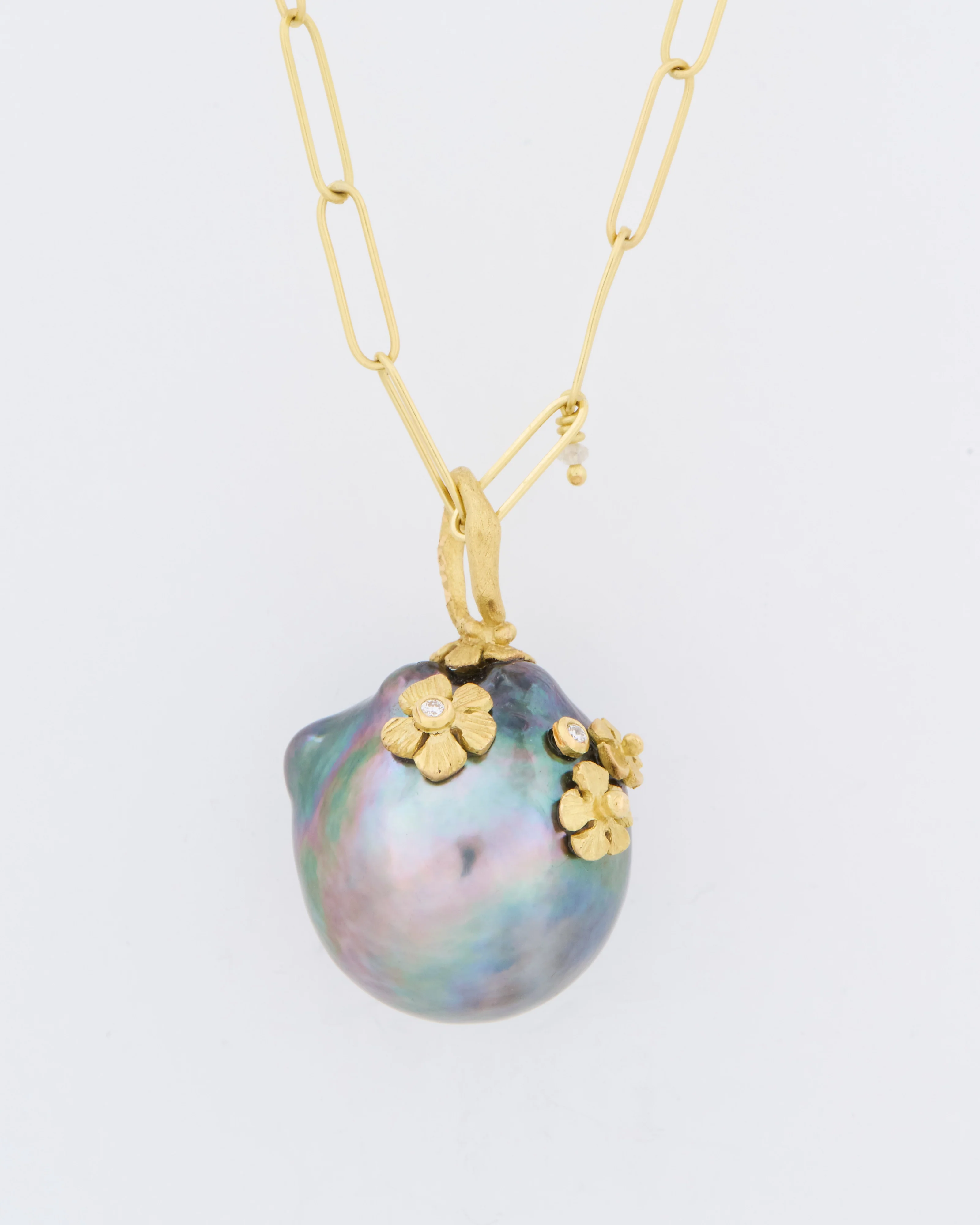 tahitian pearl pendant with flowers - Image 4
