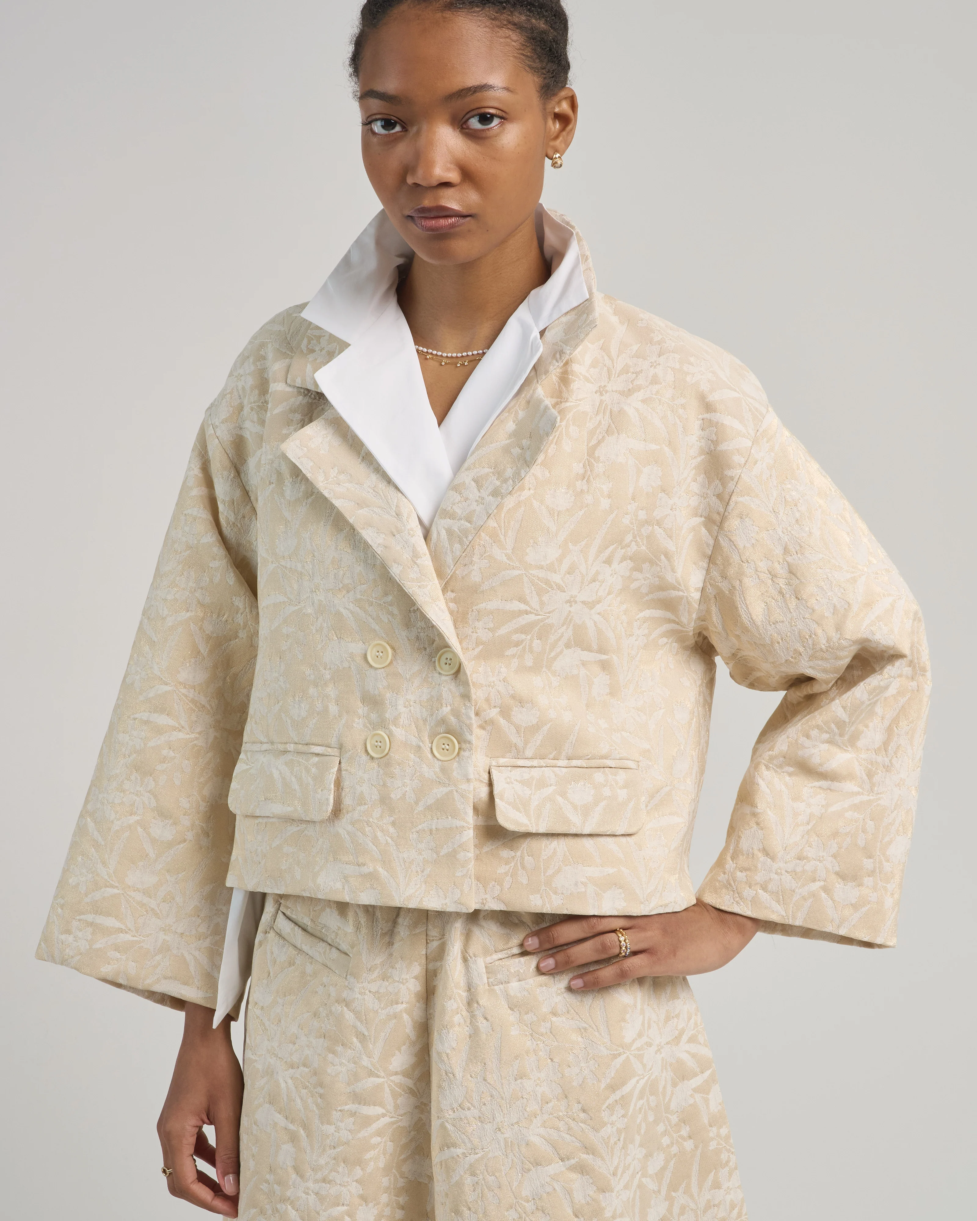 short jacket - Image 2