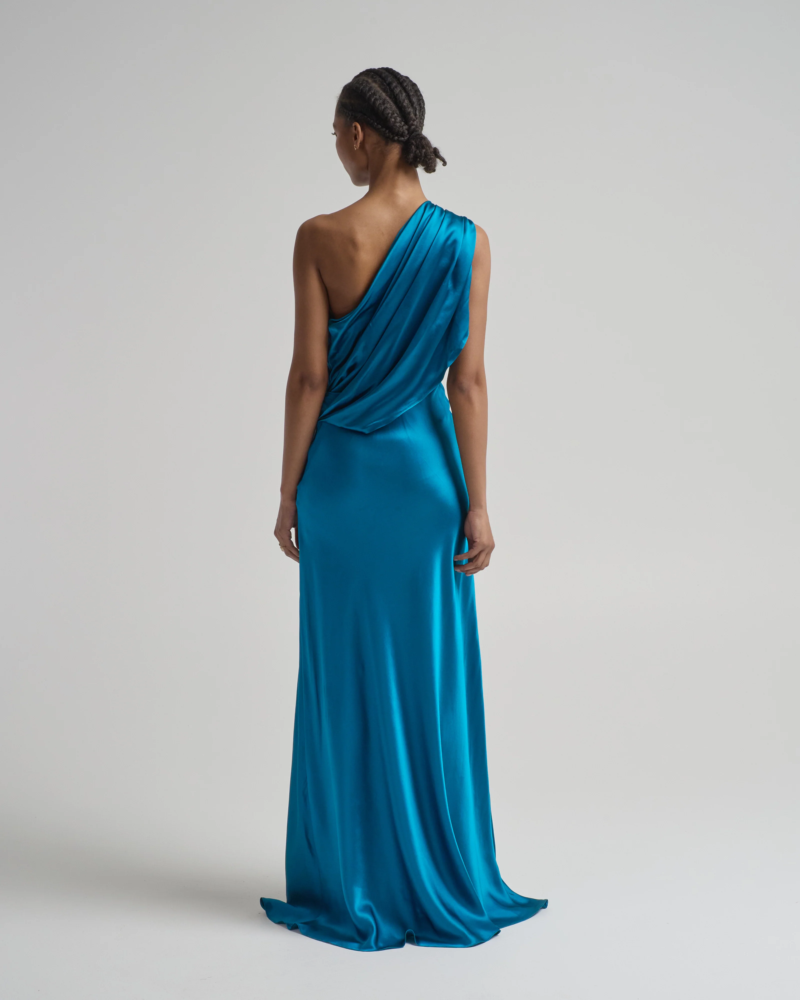 belonging gown - Image 5