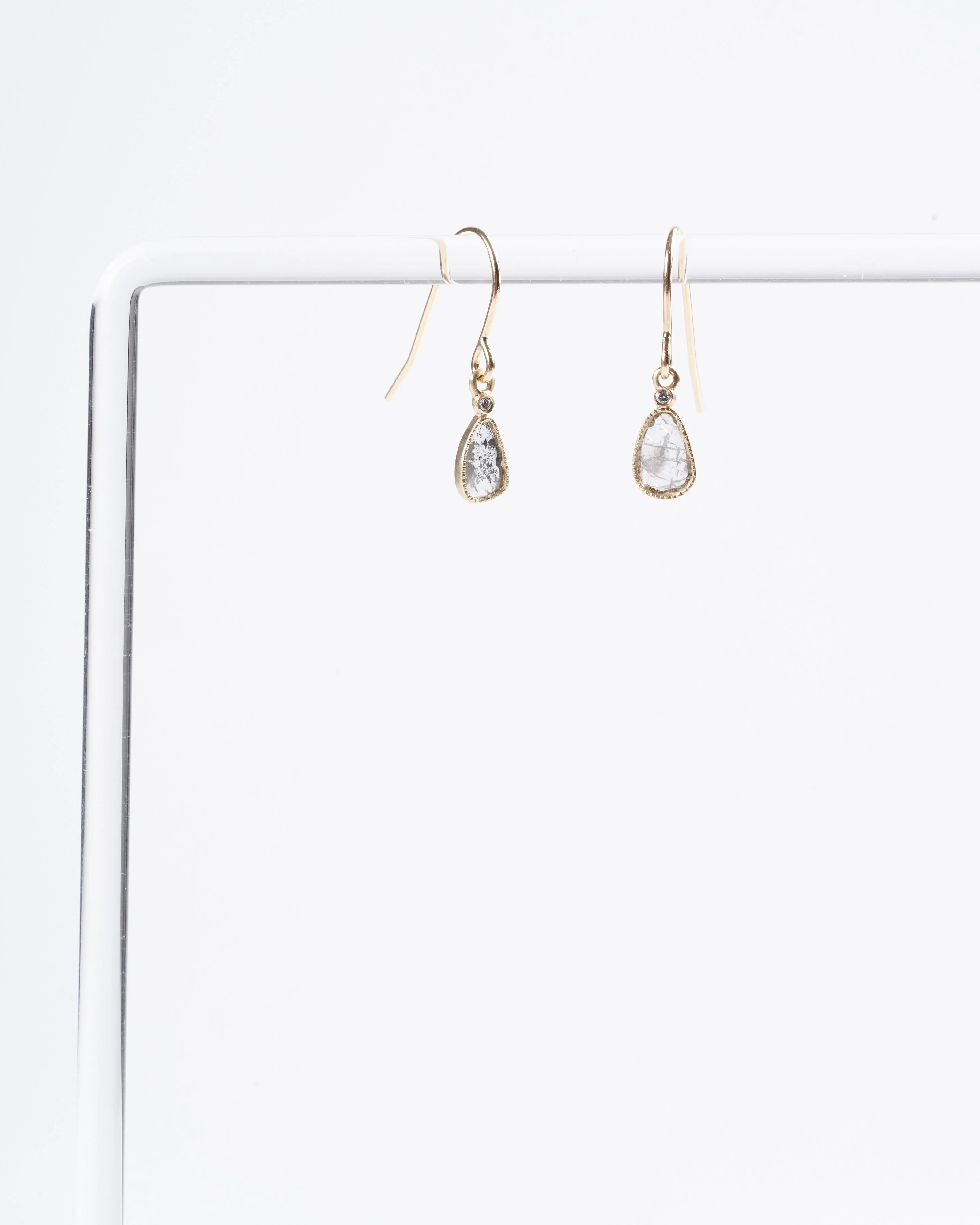 ofk diamond slice earrings - gold - Image 2