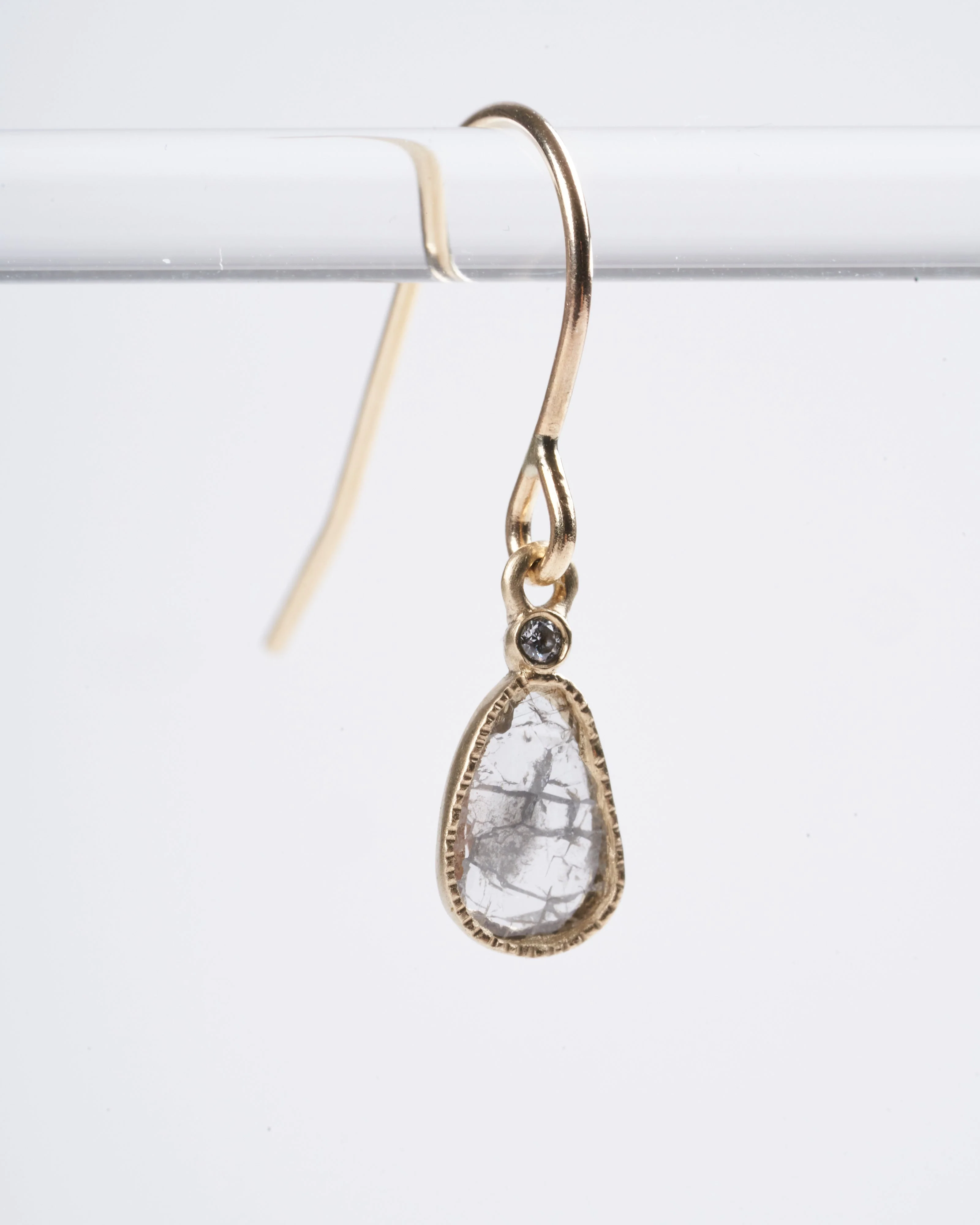 ofk diamond slice earrings - gold - Image 3