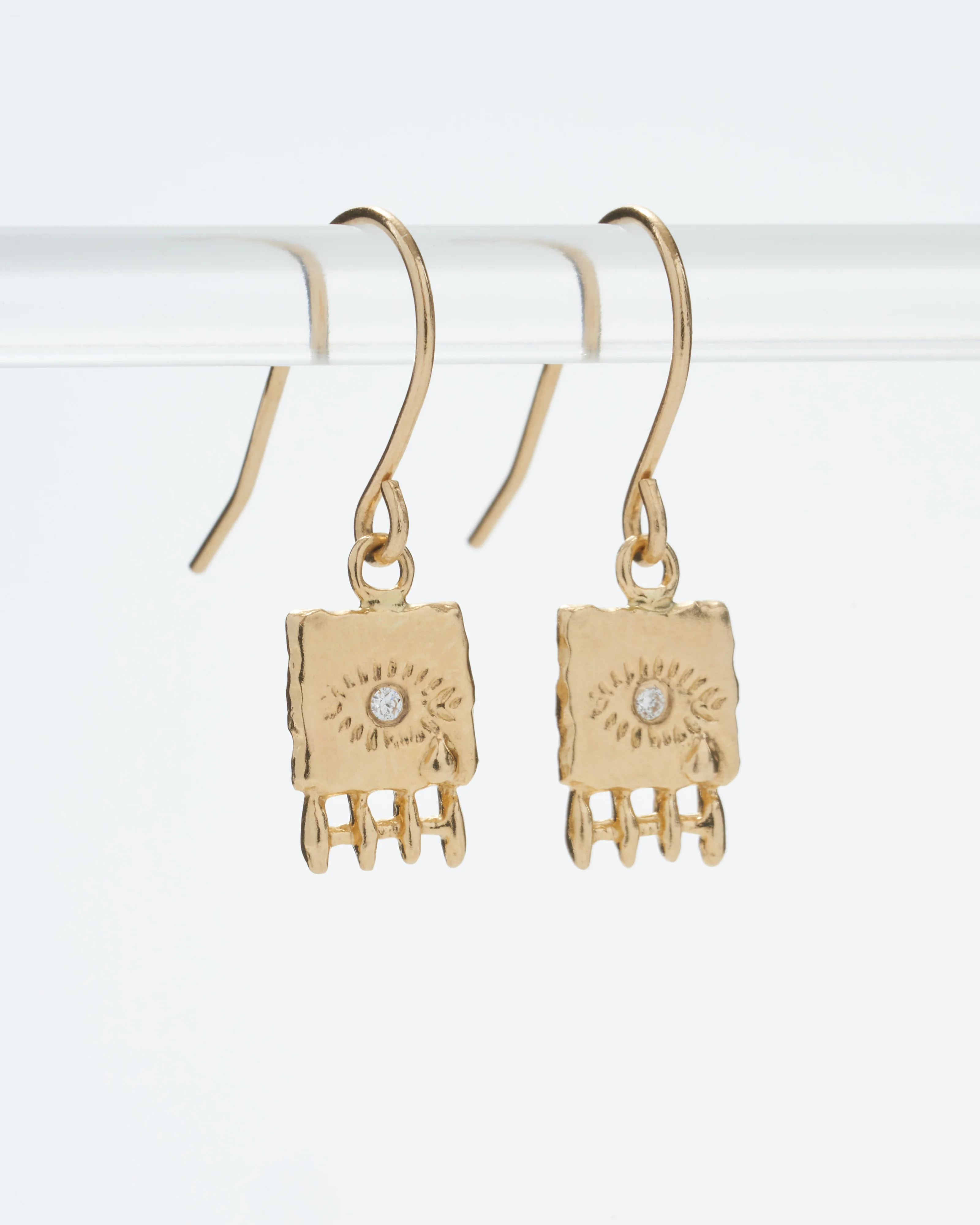 tiny eye earrings - Image 2