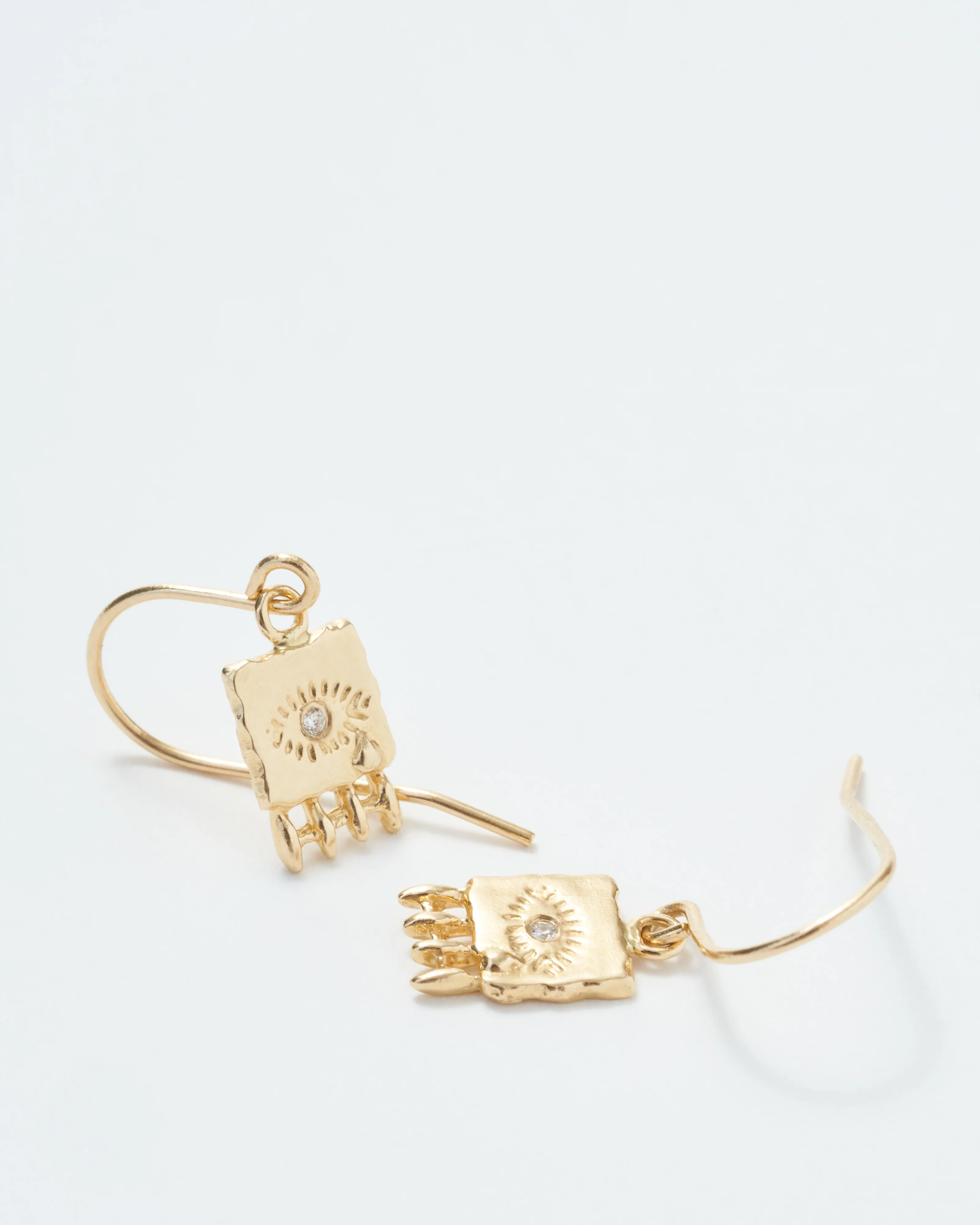 tiny eye earrings - Image 5