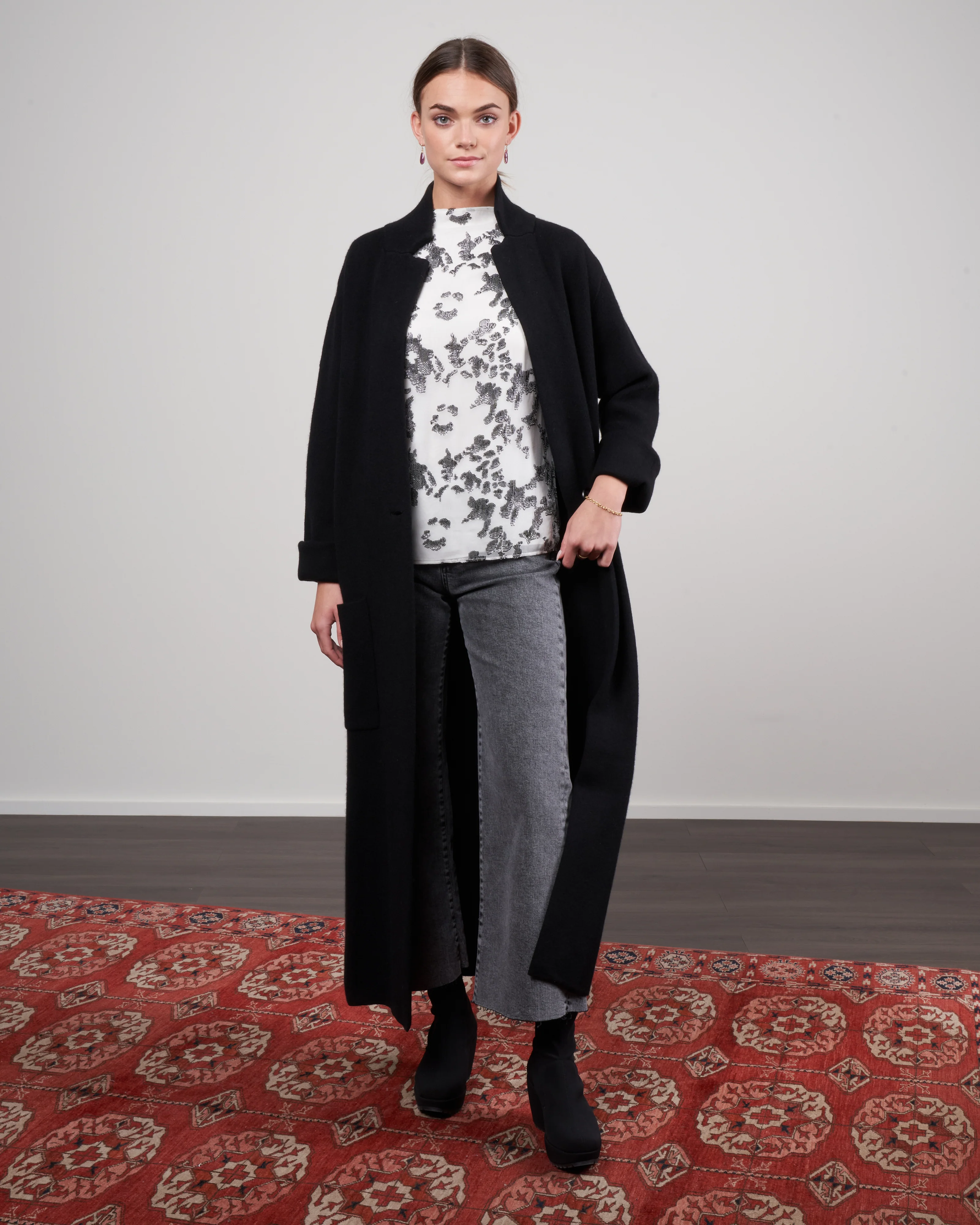 amie coat - black