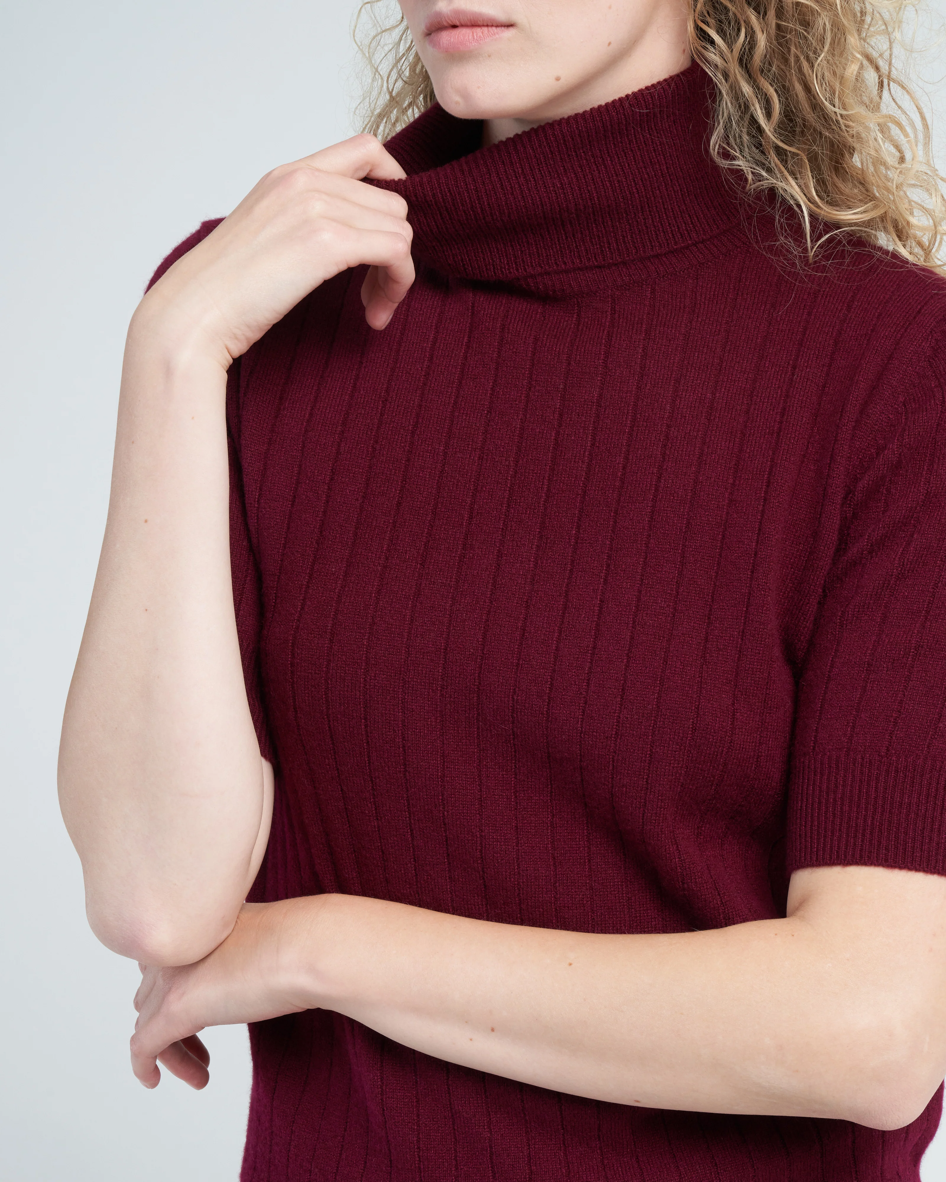 beca sweater - cherry - Image 5