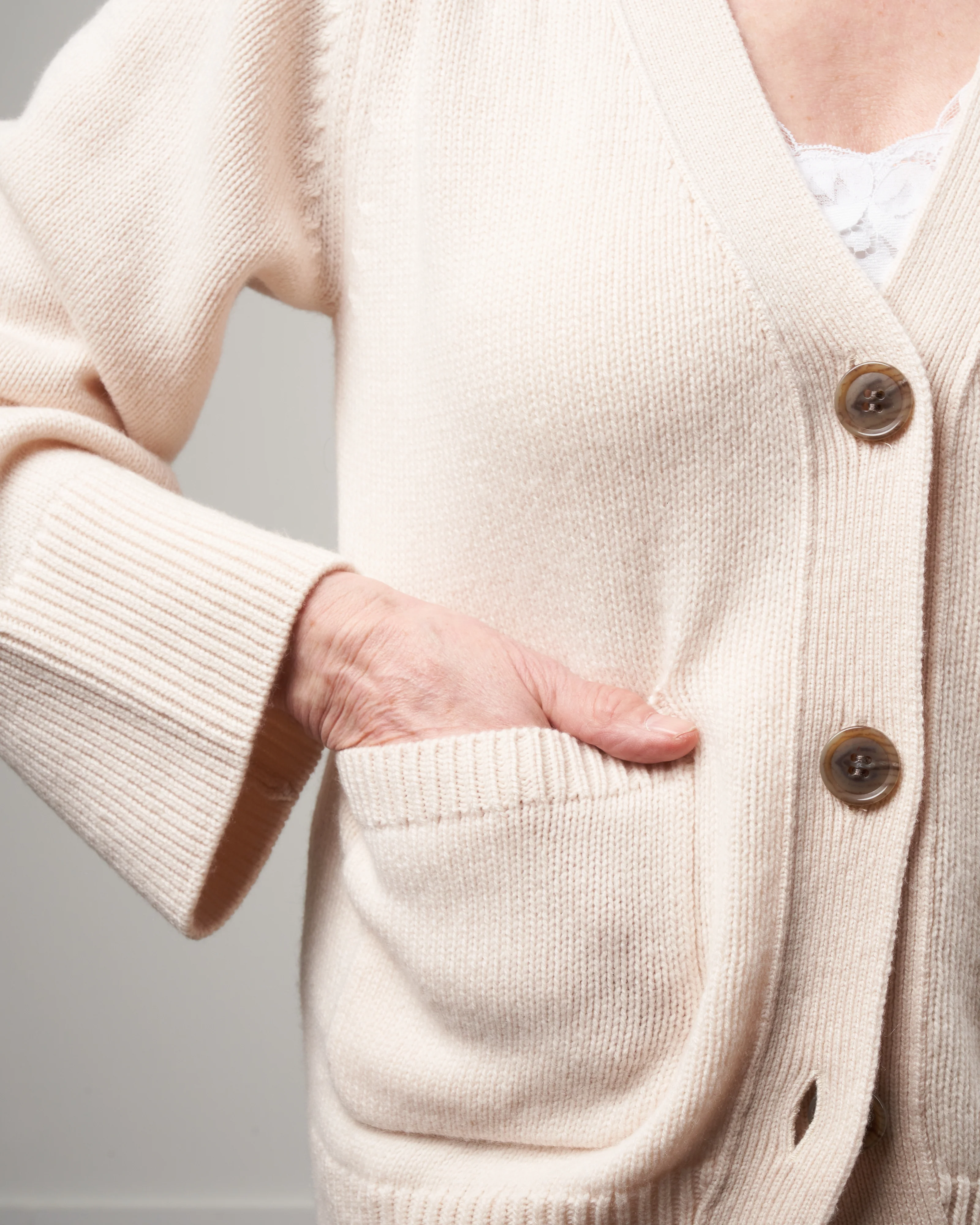 danni cardigan - pearl - Image 5