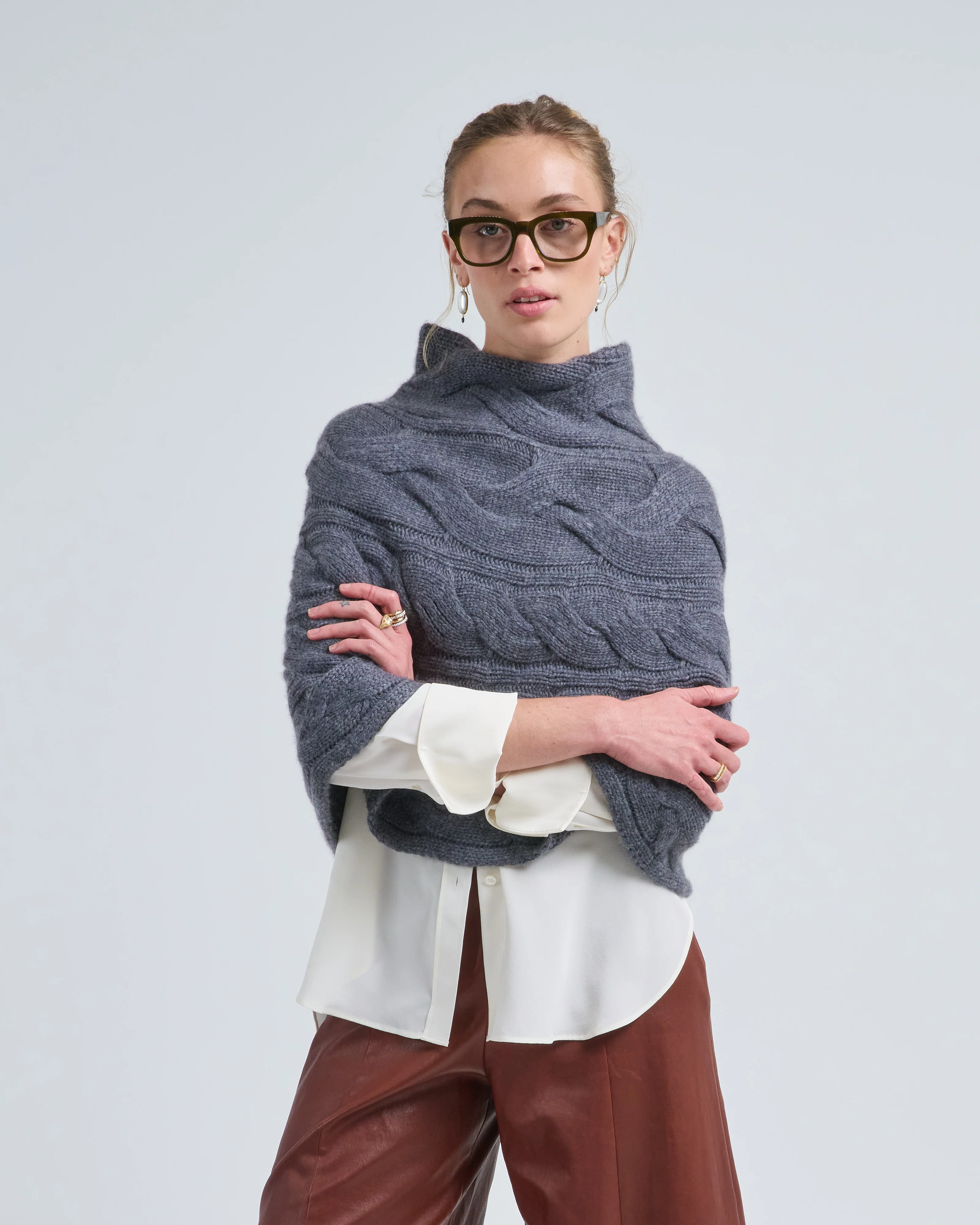 evanna cape - Image 3