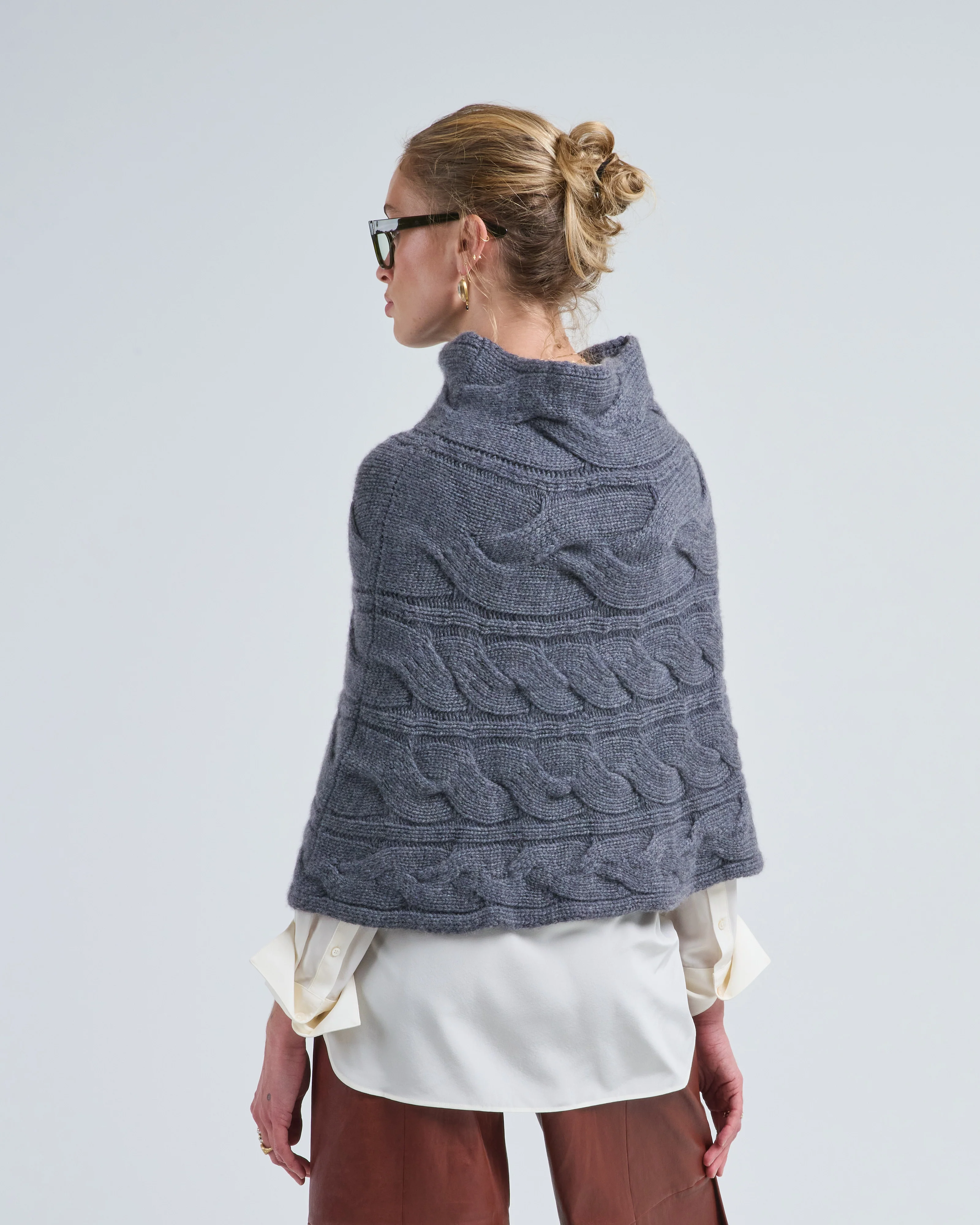 evanna cape - Image 5