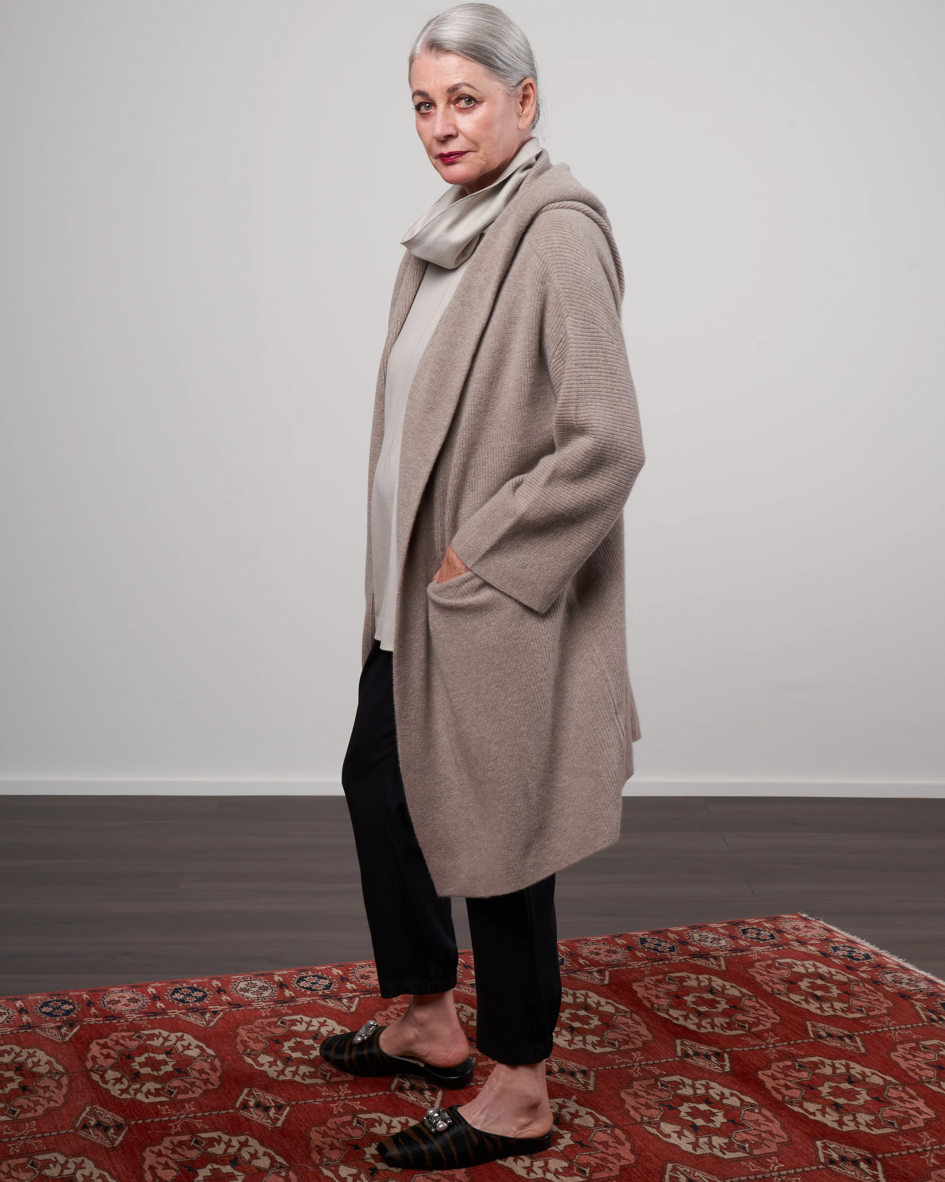 harper cardigan - taupe - Image 3