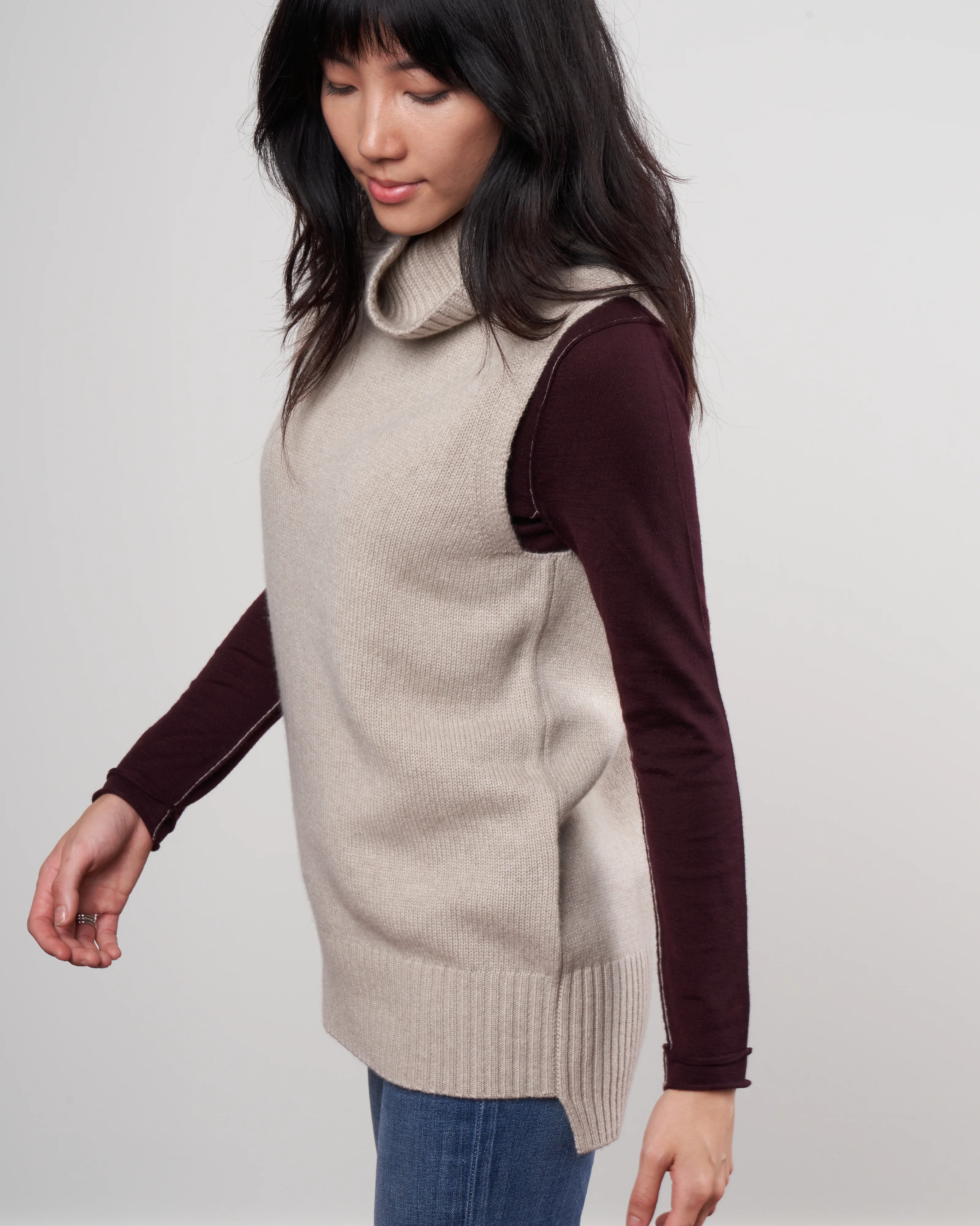 molly vest - sand - Image 3