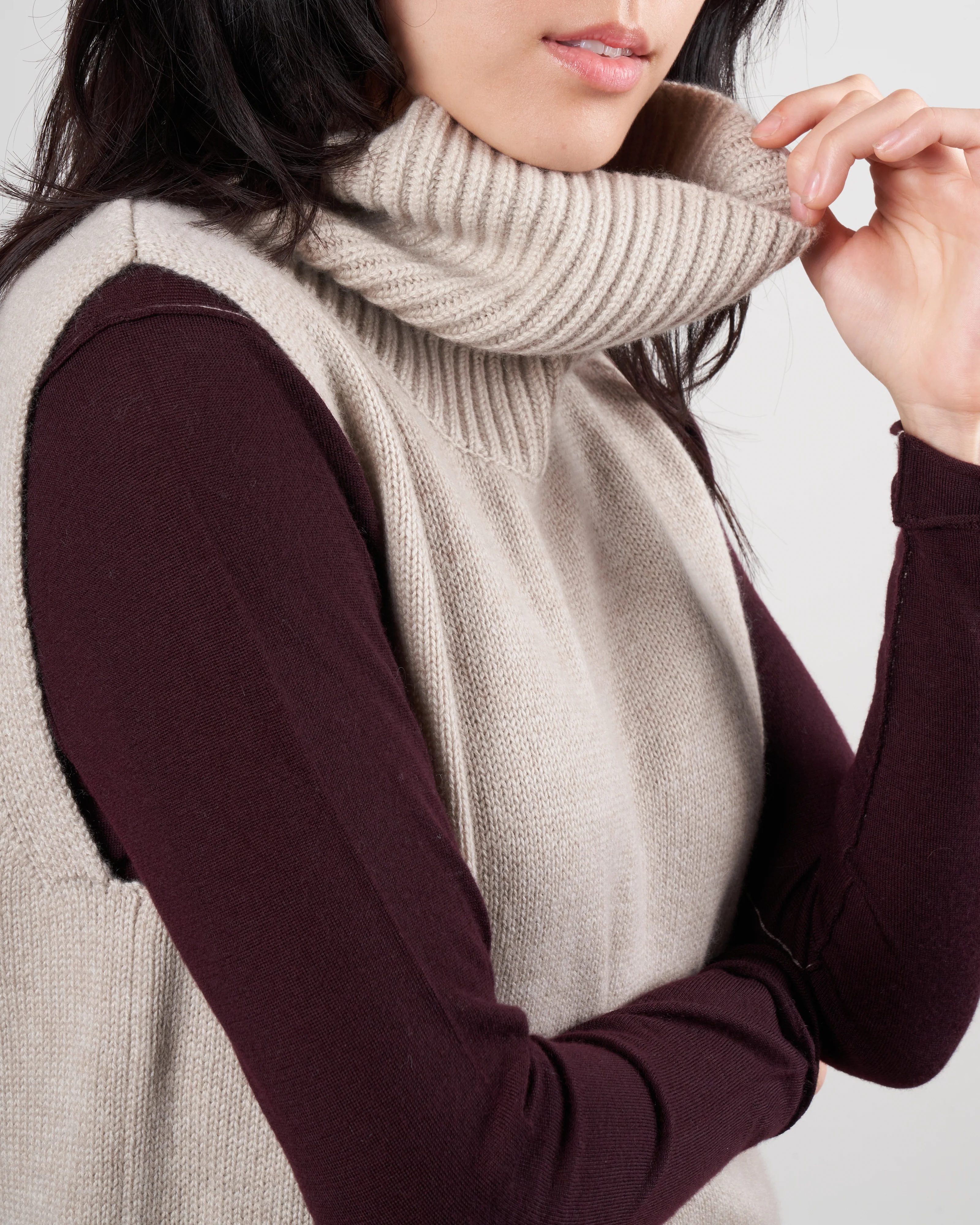 molly vest - sand - Image 5
