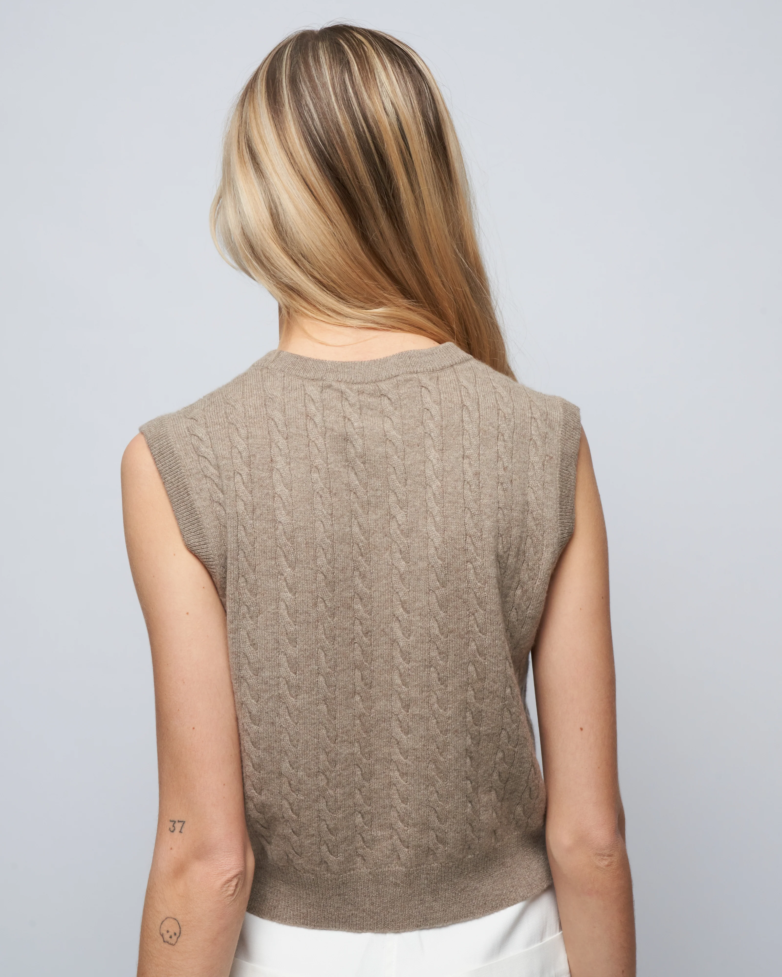nadine vest - mole - Image 5