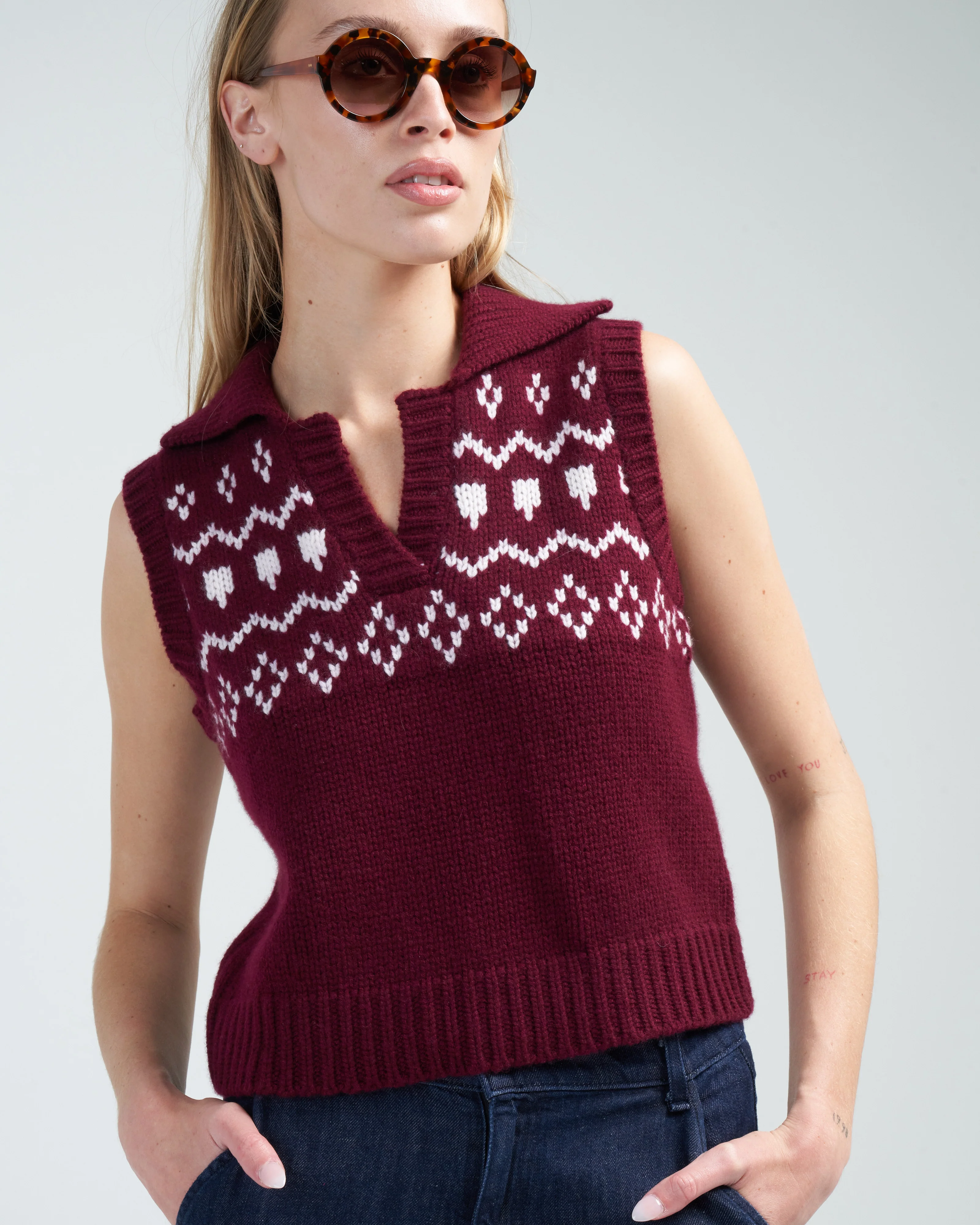 remington vest - cherry/cream jacquard - Image 5