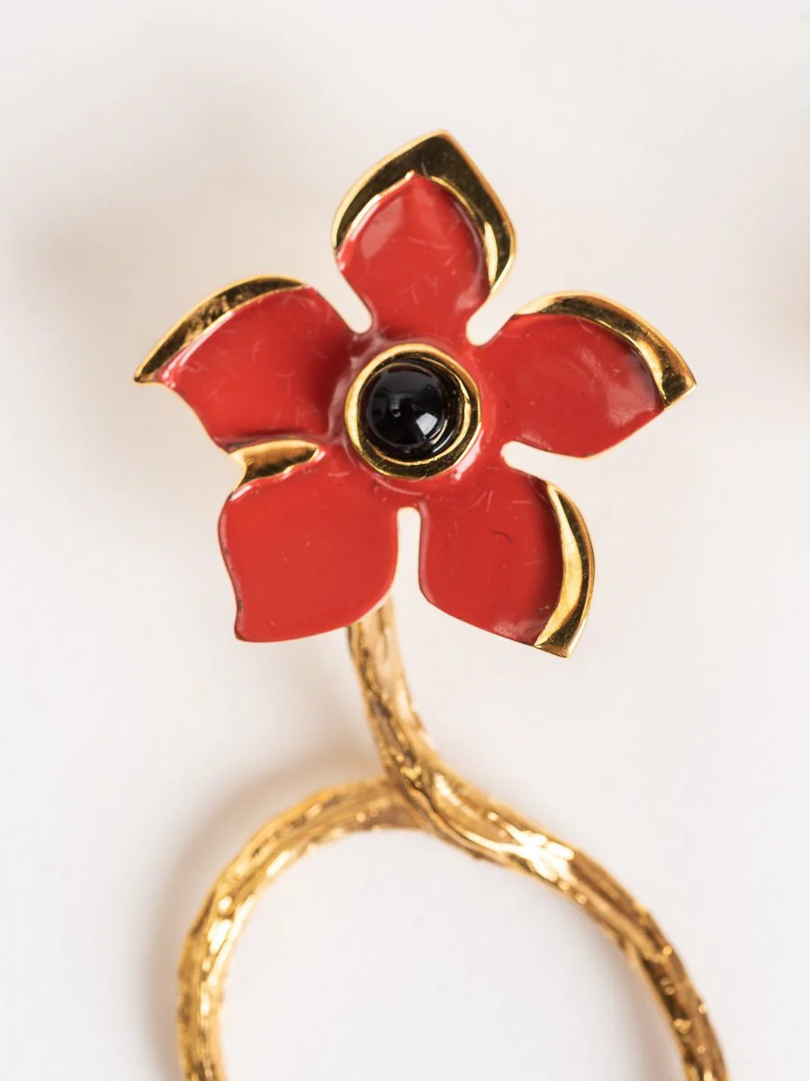 poinsettia vine earrings - Image 3
