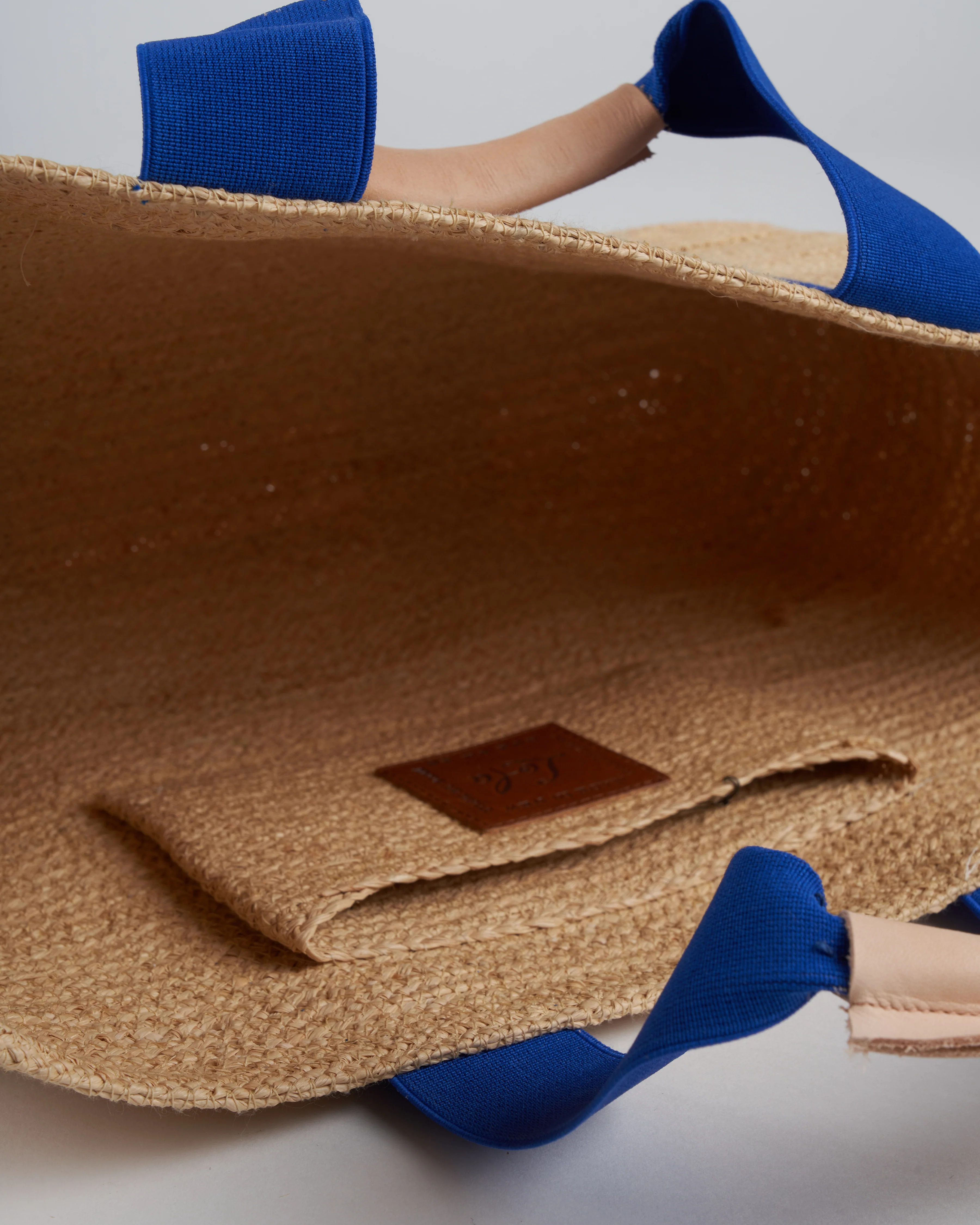 dumpling tote - royal - Image 4